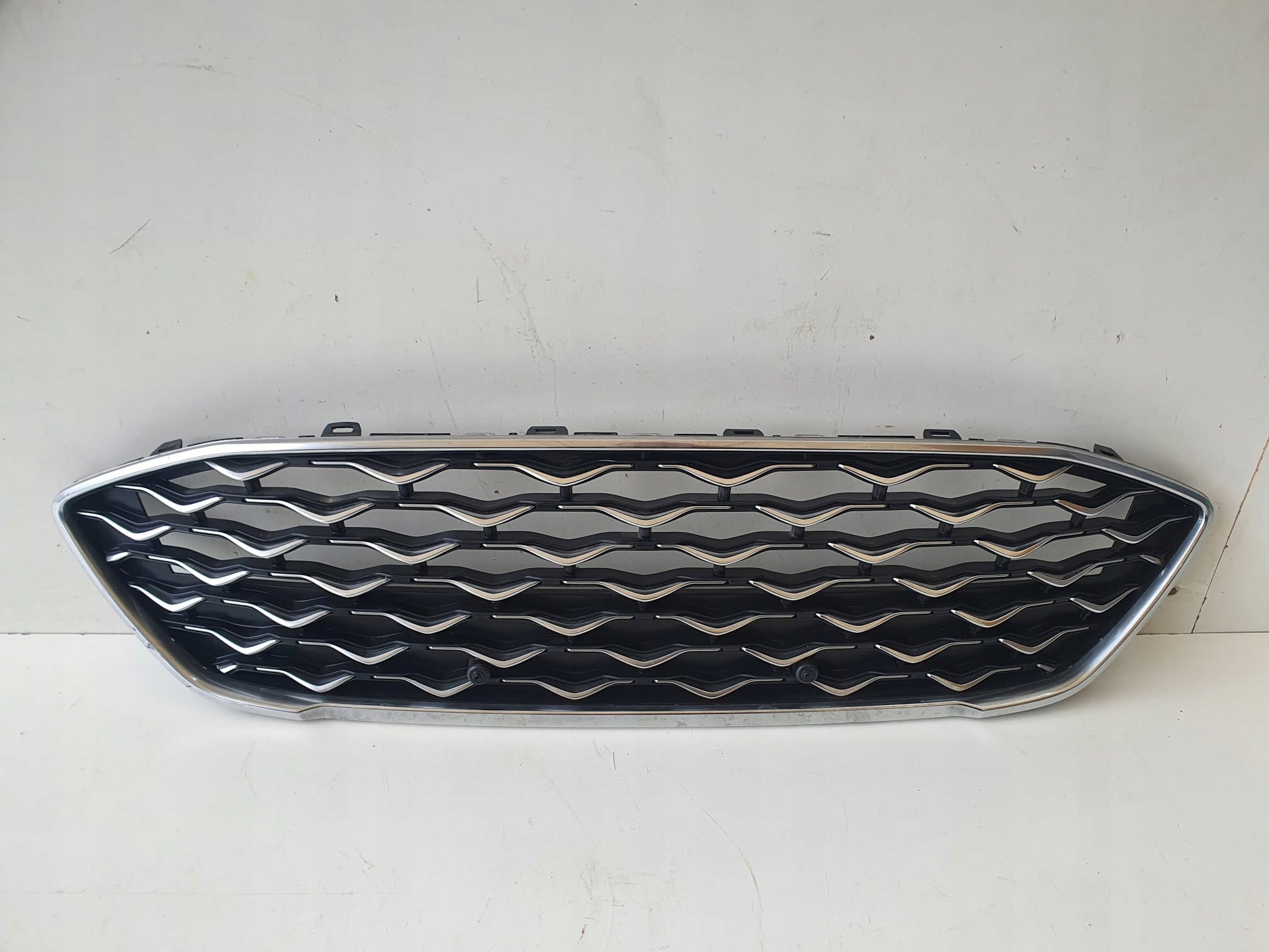  Kühlergrill Ford I 3 FOCUS 4 FRONTGRILL Kühlergitter product image