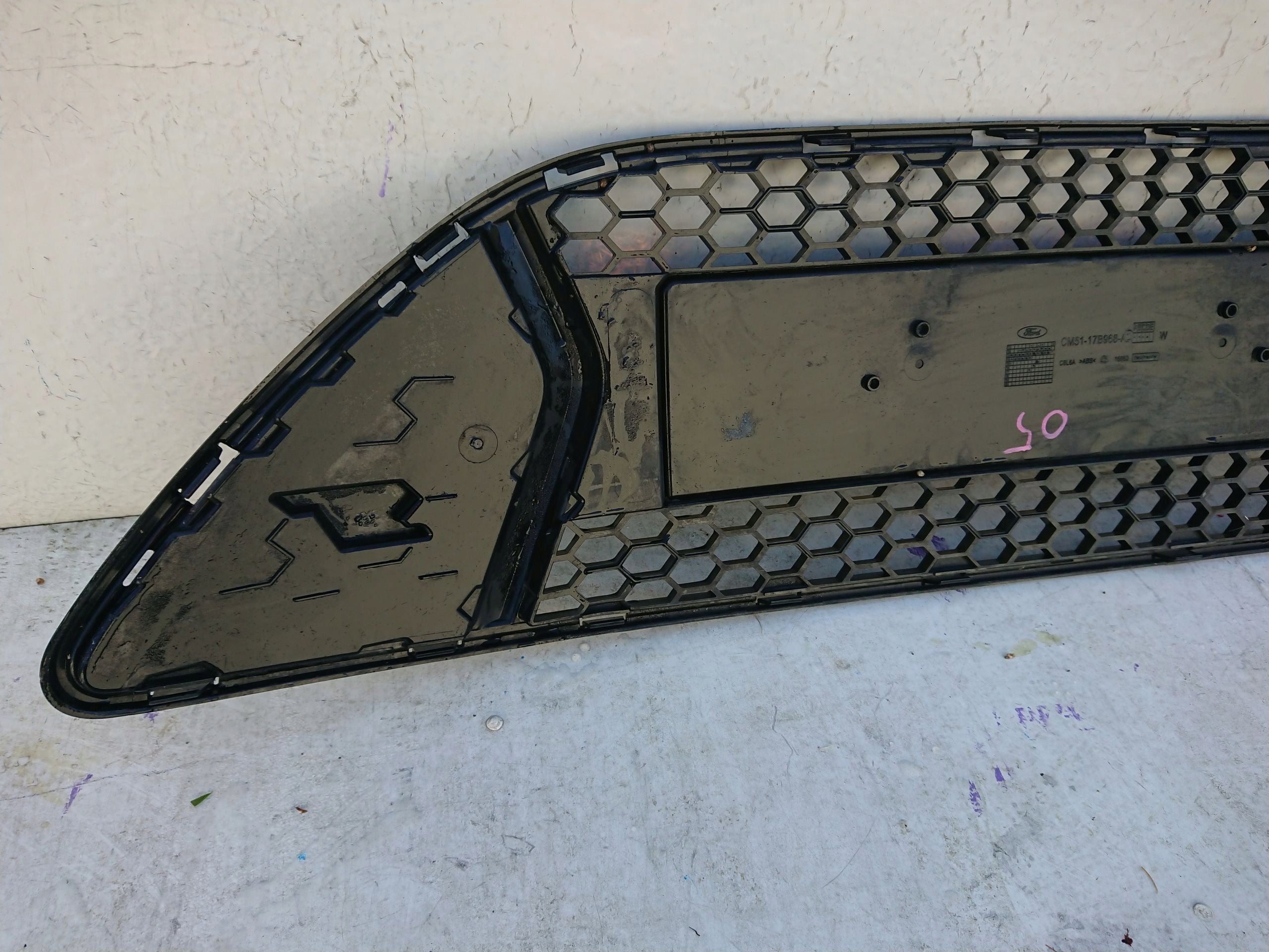 Kühlergrill Ford 4 3 III FOCUS 1 FRONTGRILL cm5117b968ak Kühlergitter