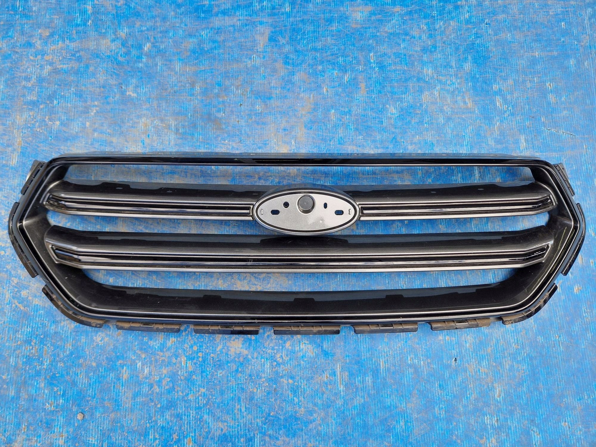  Grille Ford KUGA II 2 II 1 FRONTGRILL Radiator grille  product image