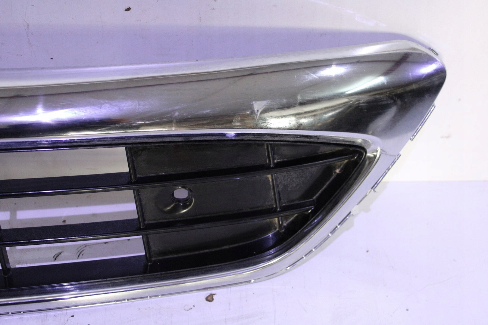 Kühlergrill Ford I 2 KUGA FRONTGRILL GV4417D635V Kühlergitter