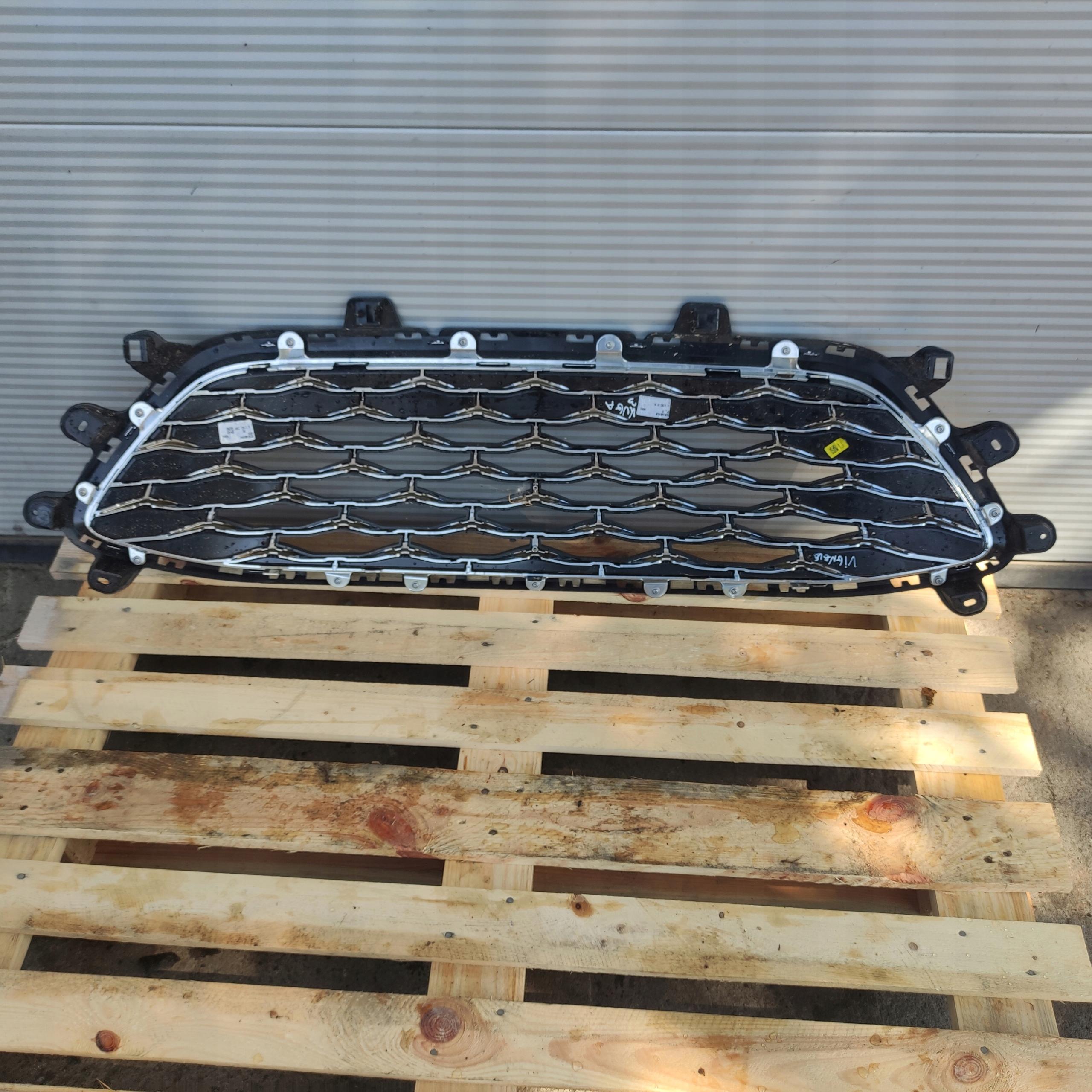 Kühlergrill Ford I KUGA 3 FRONTGRILL LV4B8200VDLV Kühlergitter