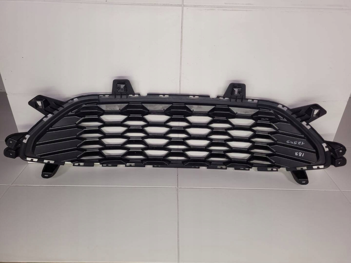 Kühlergrill Ford 3 2 KUGA I 4 FRONTGRILL LV4B8200YFor Kühlergitter