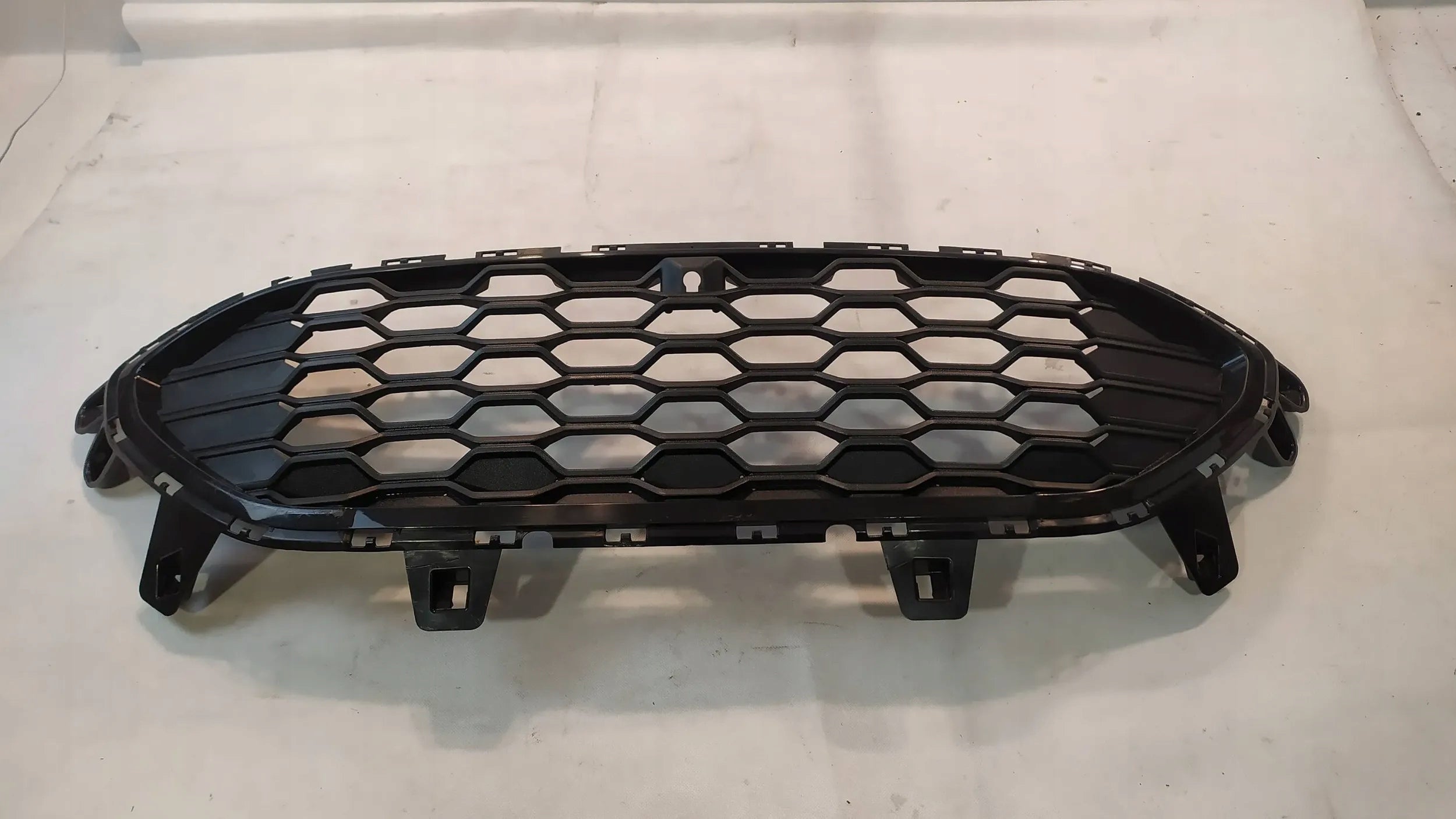 Kühlergrill Ford I 3 KUGA FRONTGRILL 1V4B8200AY Kühlergitter