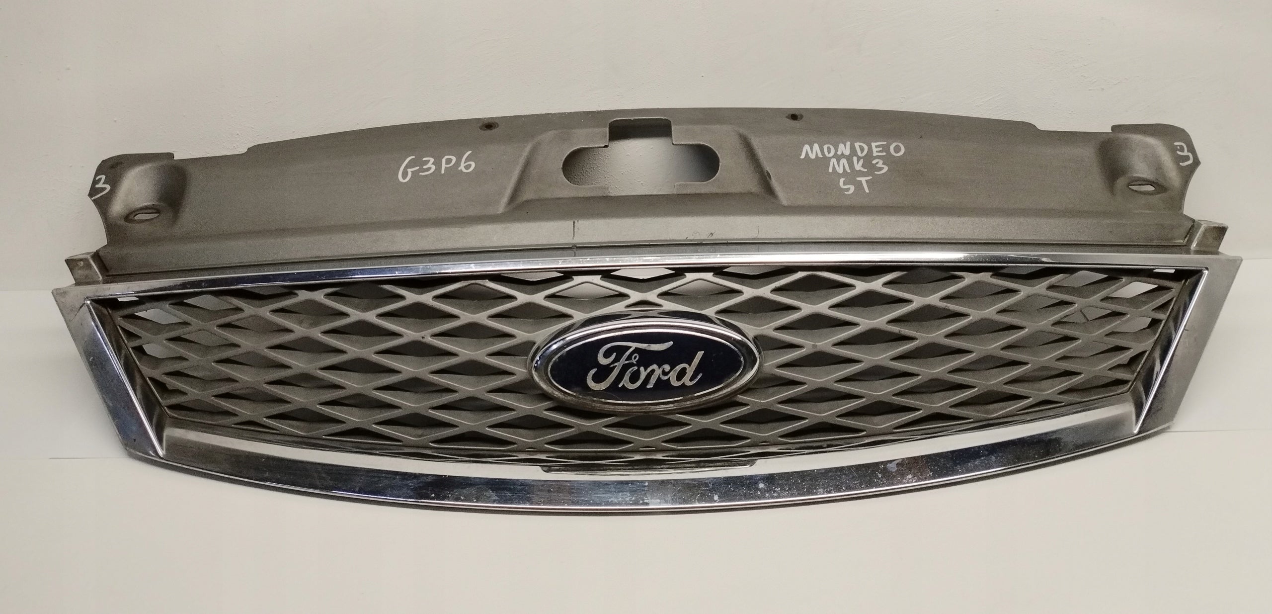 Kühlergrill Ford 3 2 I 1 MONDEO FRONTGRILL Kühlergitter