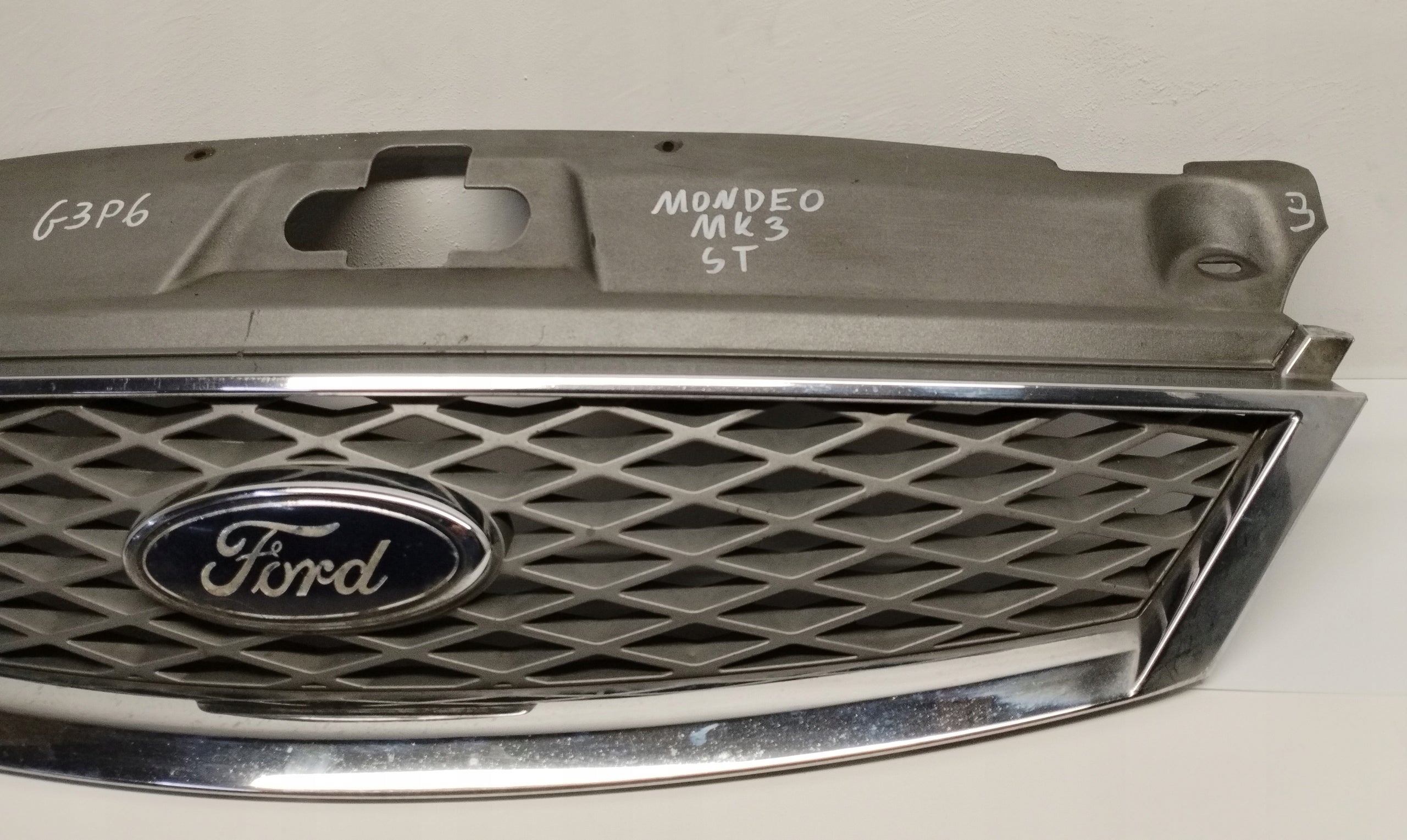 Kühlergrill Ford 3 2 I 1 MONDEO FRONTGRILL Kühlergitter