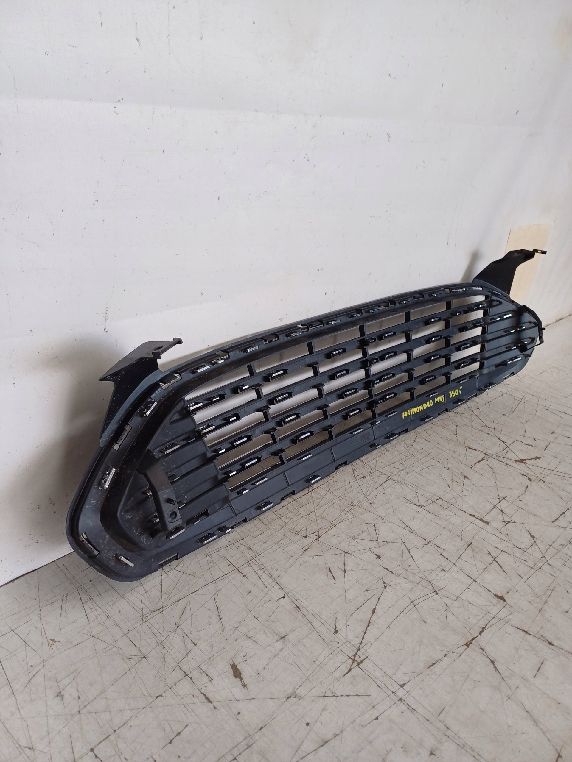 Kühlergrill Ford MK5 2 MONDEO 1 I 3 FRONTGRILL DS738150JW Kühlergitter