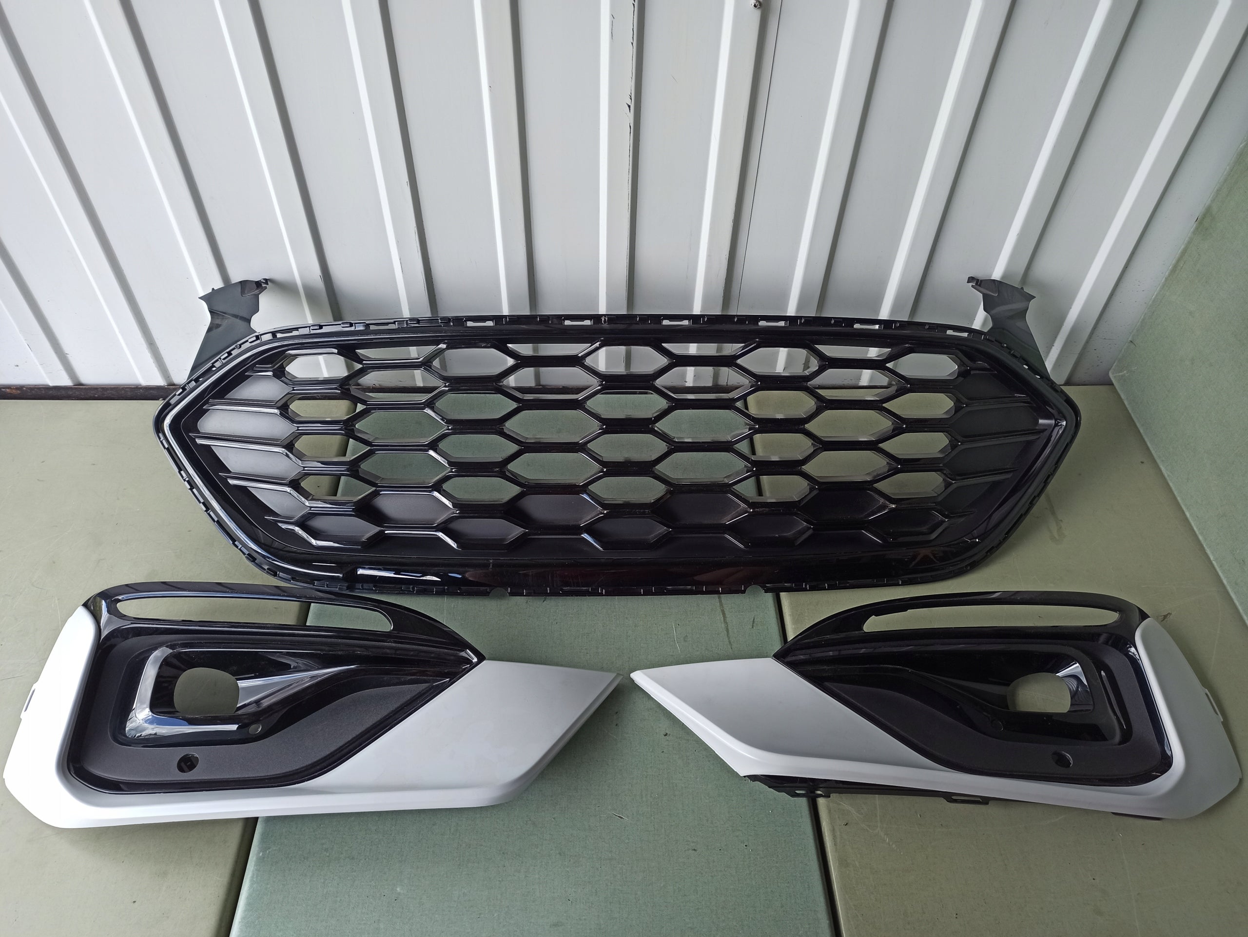 Kühlergrill Ford 2 MK5 MONDEO FUSION FRONTGRILL JS7B8200CJS7 Kühlergitter