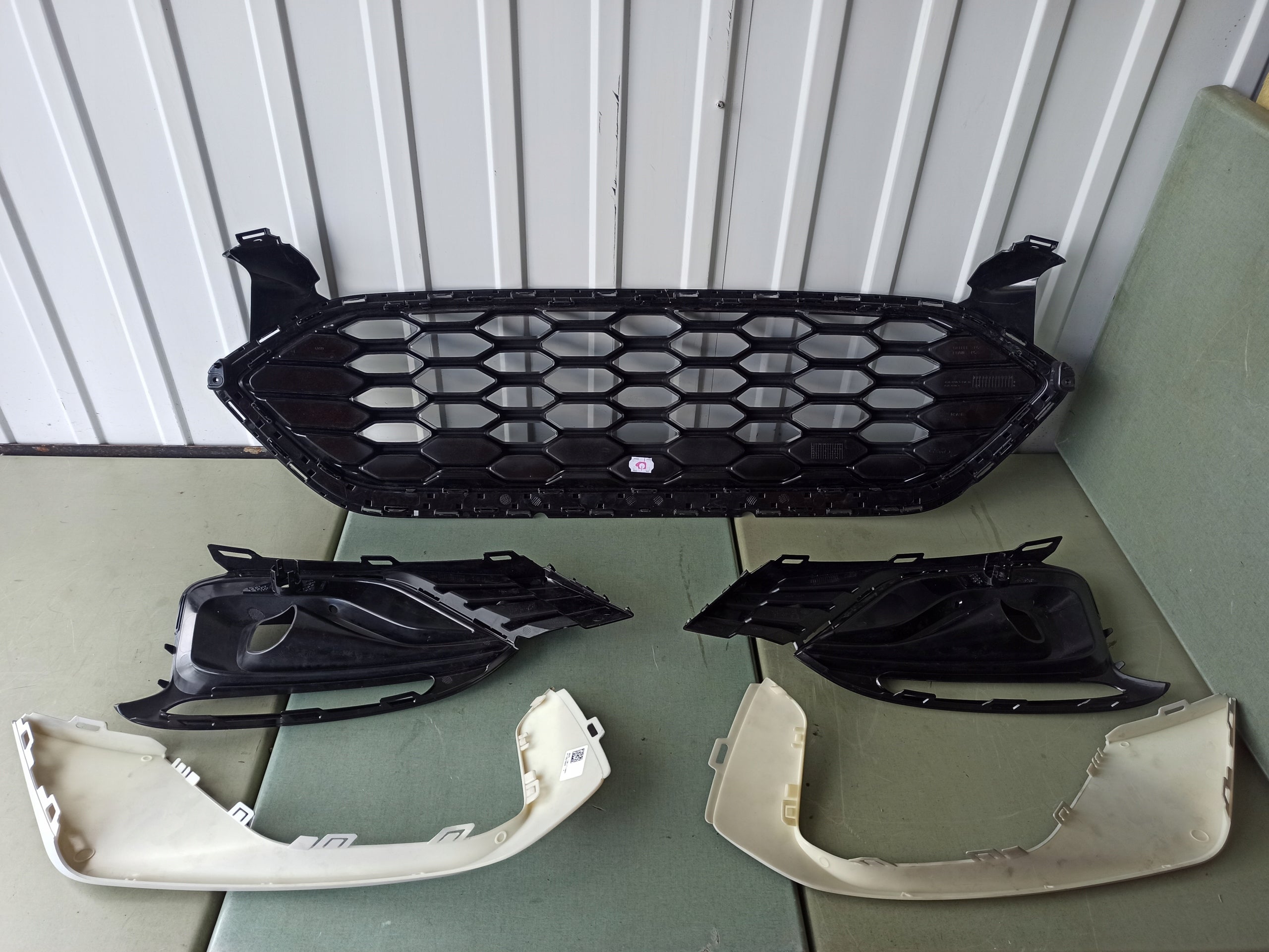 Kühlergrill Ford 2 MK5 MONDEO FUSION FRONTGRILL JS7B8200CJS7 Kühlergitter