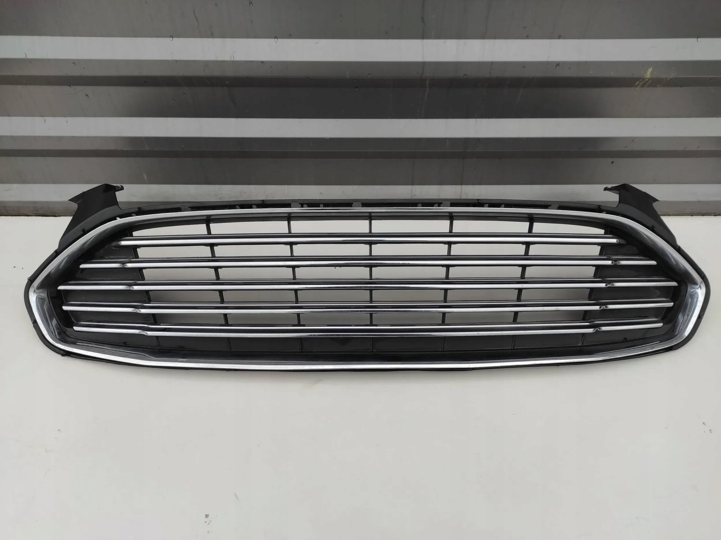  Kühlergrill Ford MONDEO I MK5 FRONTGRILL DS738150JW Kühlergitter product image