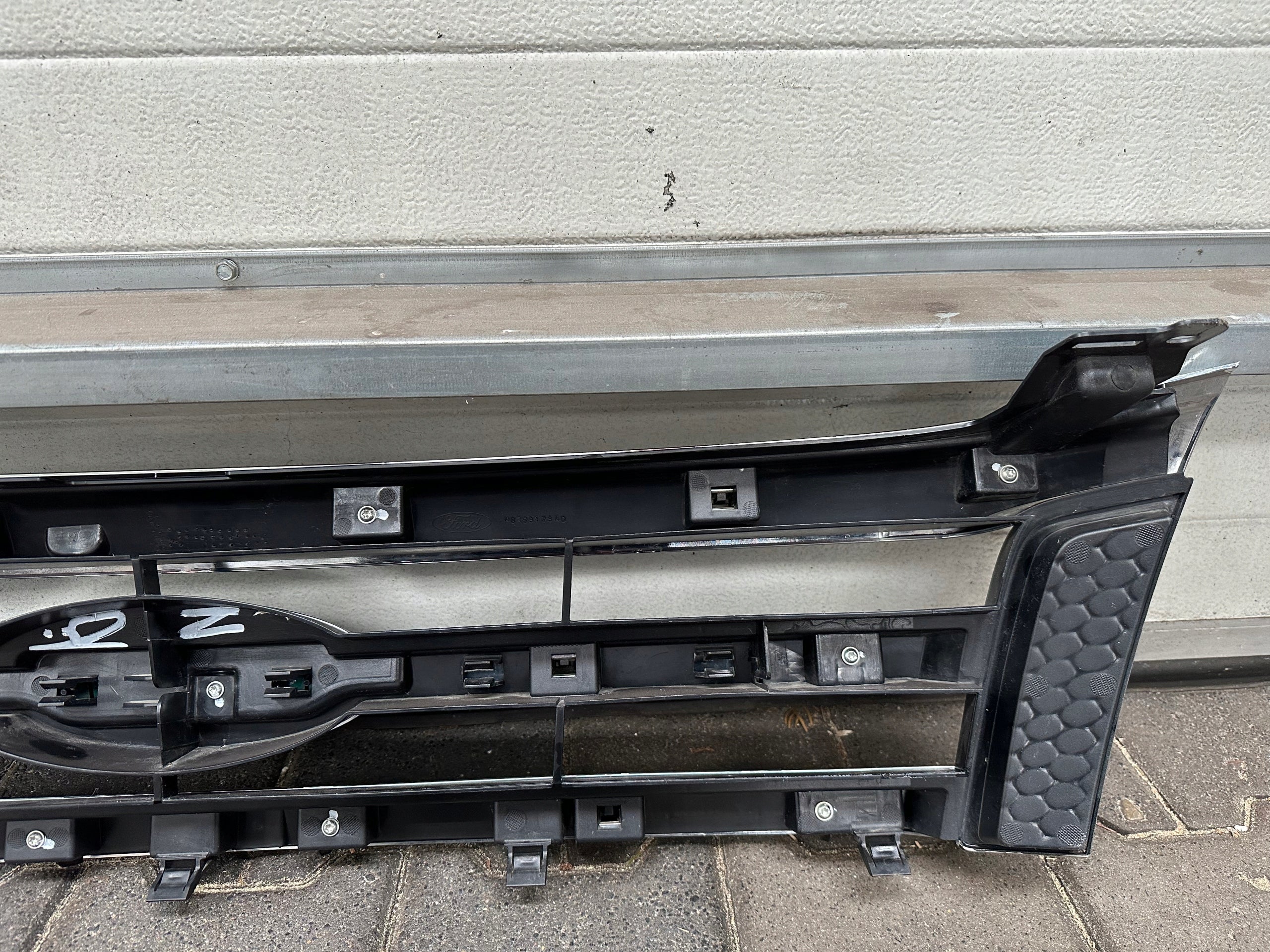 Kühlergrill Ford 3 2 I 1 RANGER FRONTGRILL B389178AD Kühlergitter