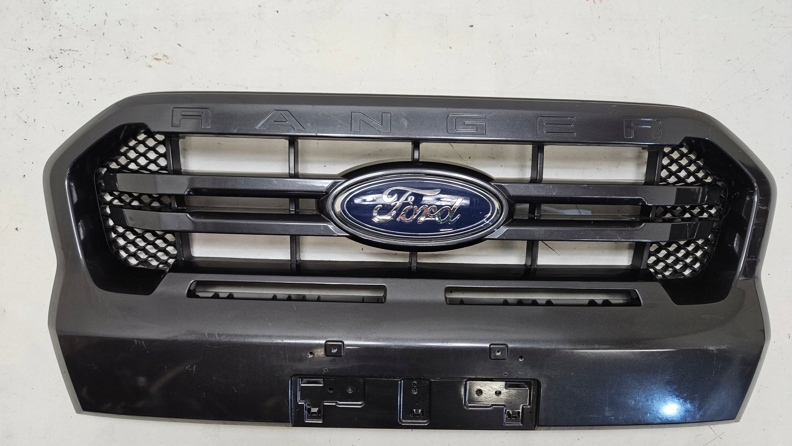 Kühlergrill Ford RANGER IV 3 FRONTGRILL Kühlergitter