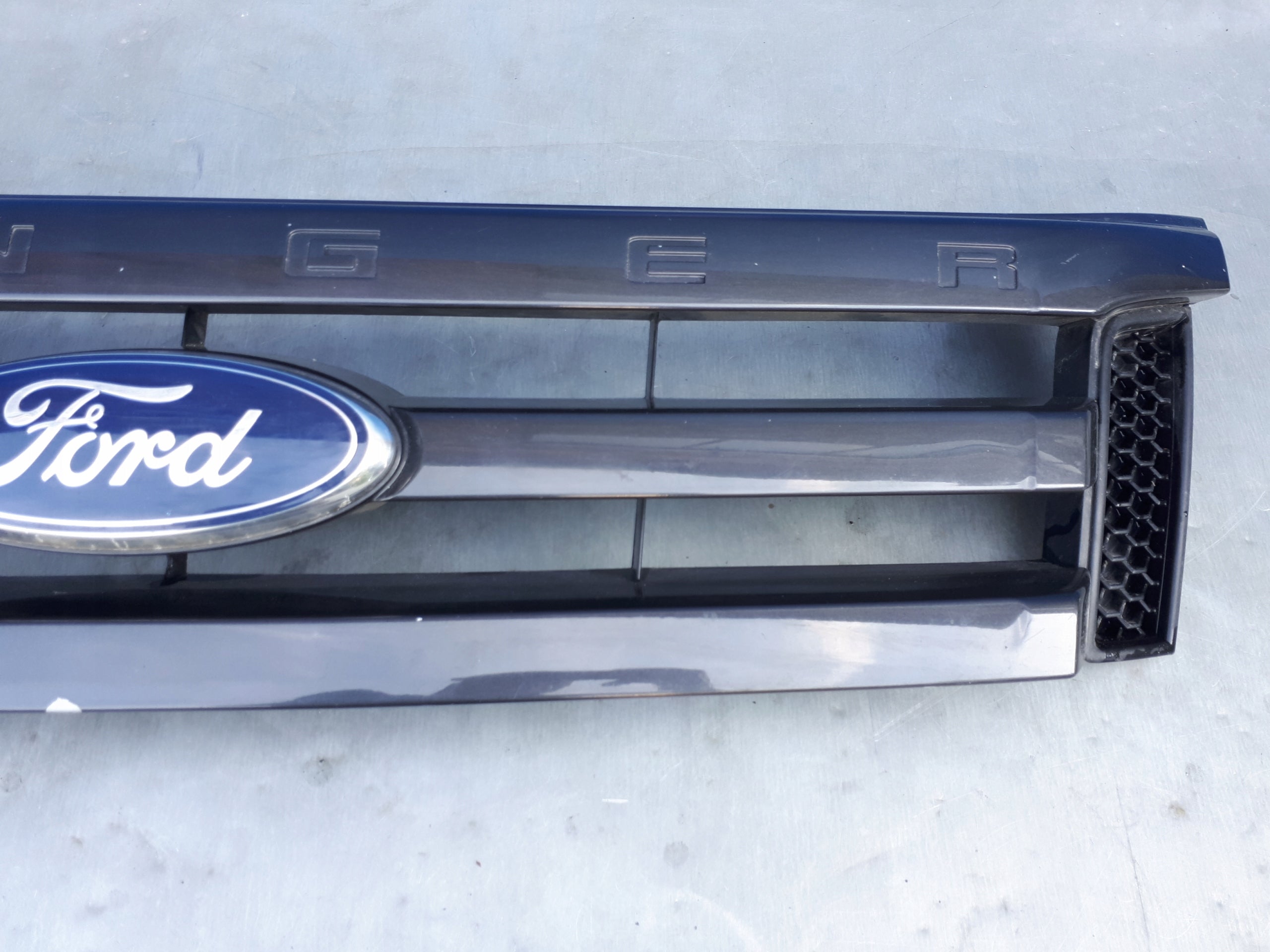 Kühlergrill Ford RANGER 2 I 3 1 FRONTGRILL AB398178ADAB Kühlergitter