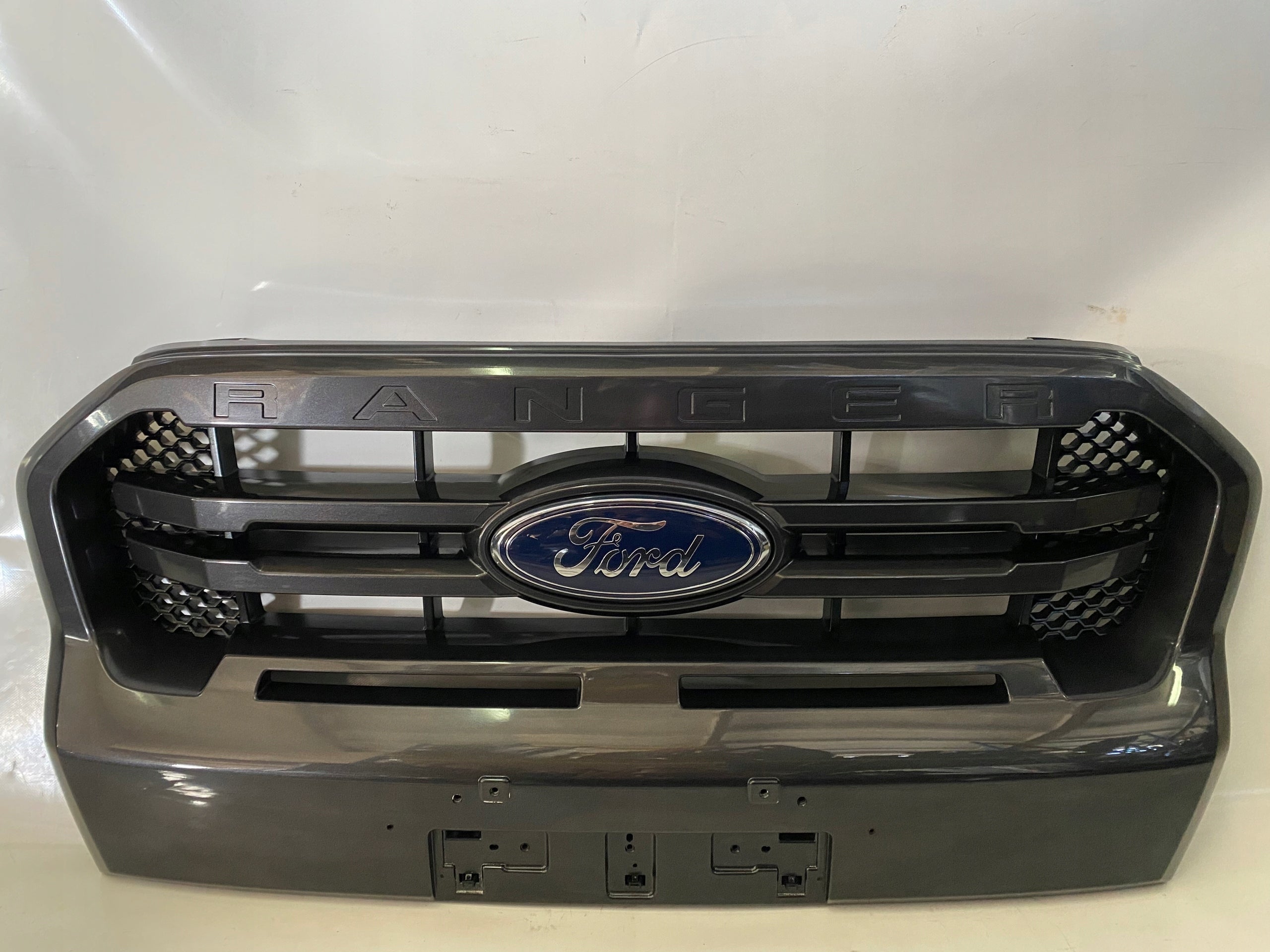  Kühlergrill Ford RANGER I 3 FRONTGRILL jb3b8350b Kühlergitter product image