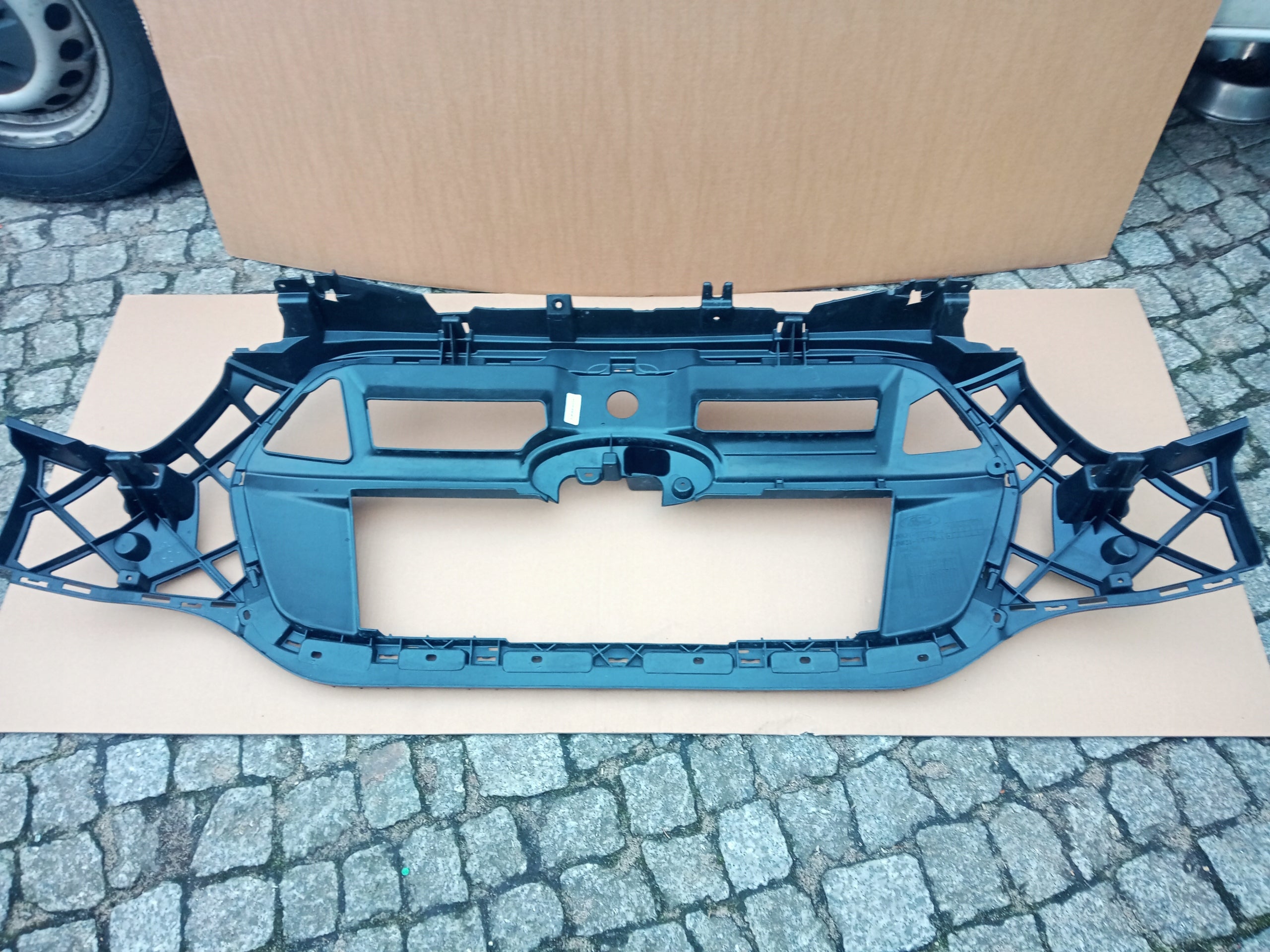 Kühlergrill Ford 1 3 TRANSIT 2 FRONTGRILL KK3117E778A Kühlergitter