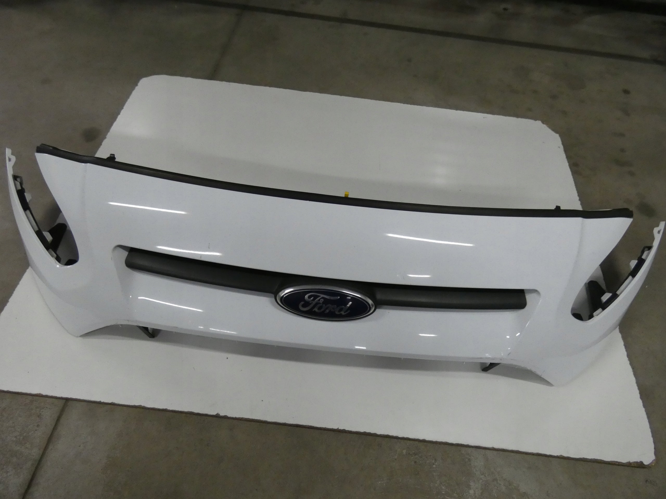 Kühlergrill Ford TRANSIT CONNECT FRONTGRILL Kühlergitter