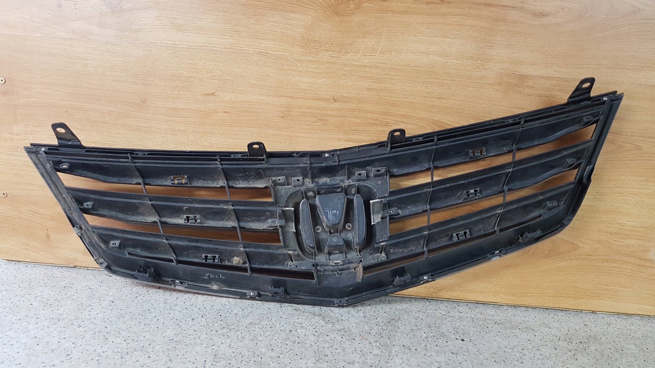 Kühlergrill Honda ACCORD FRONTGRILL 71121TL0G0271 Kühlergitter