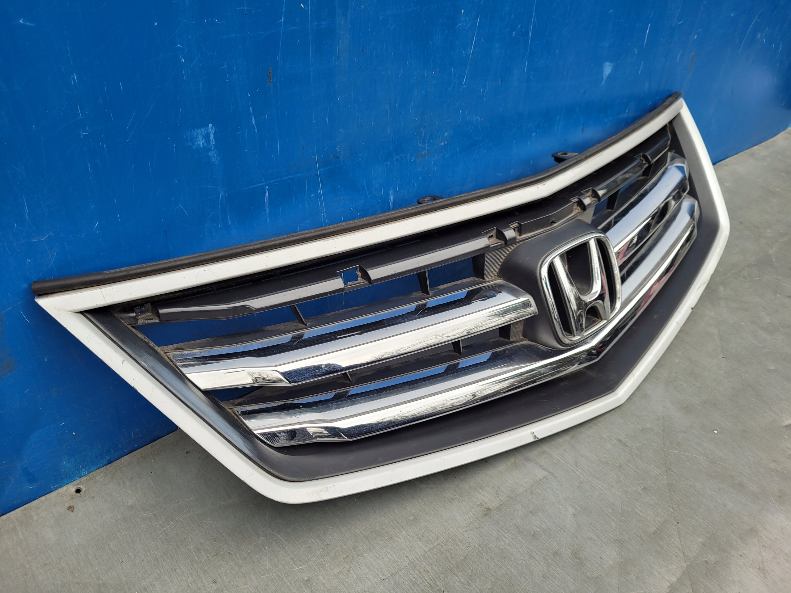 Kühlergrill Honda ACCORD FRONTGRILL Kühlergitter