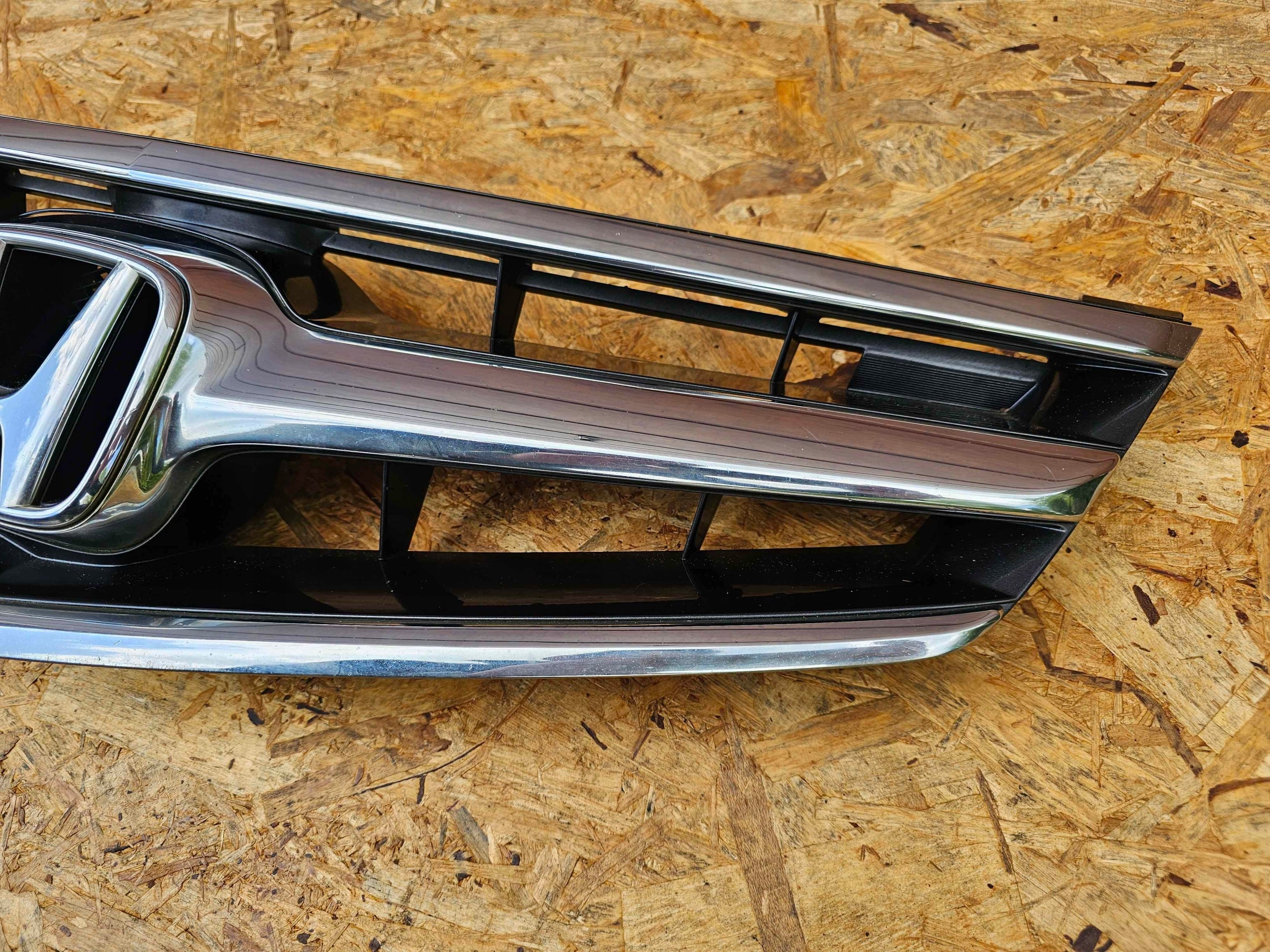 Kühlergrill Honda ACCORD FRONTGRILL Kühlergitter