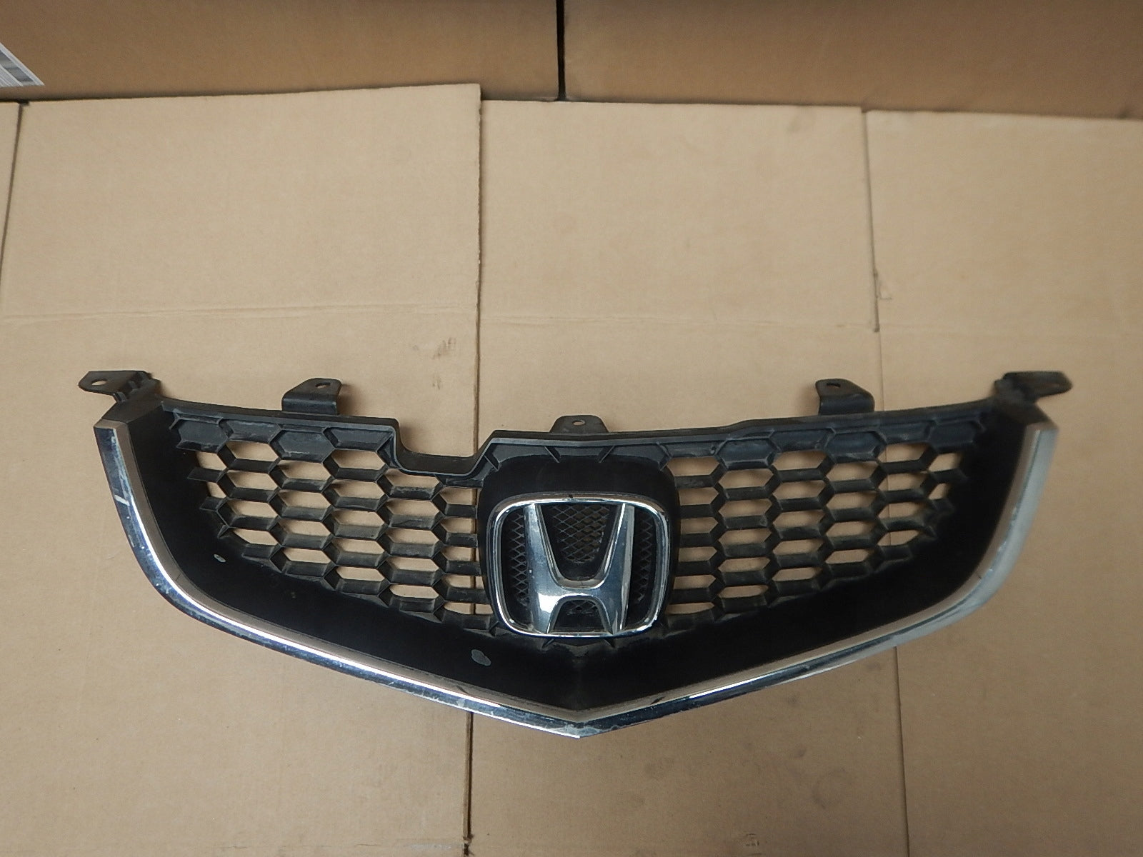  Calandre Honda E ACCORD FRONT GRILL calandre  product image