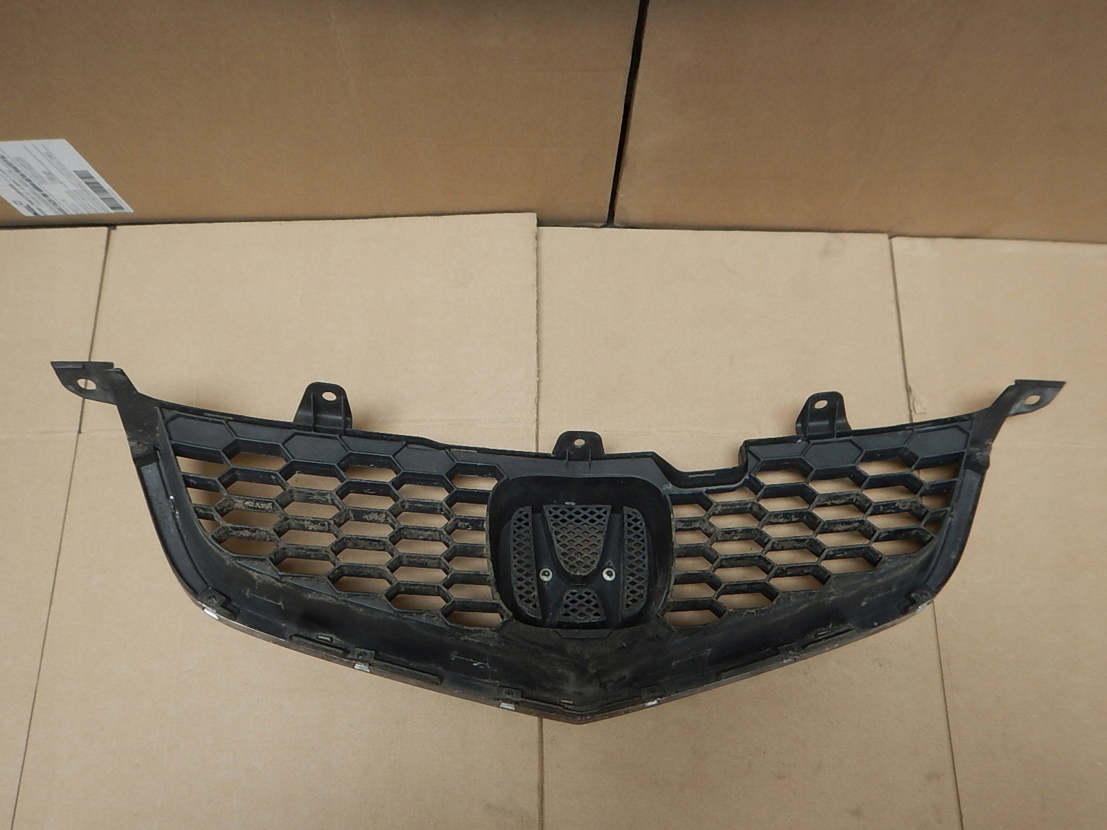 Kühlergrill Honda E ACCORD FRONTGRILL Kühlergitter