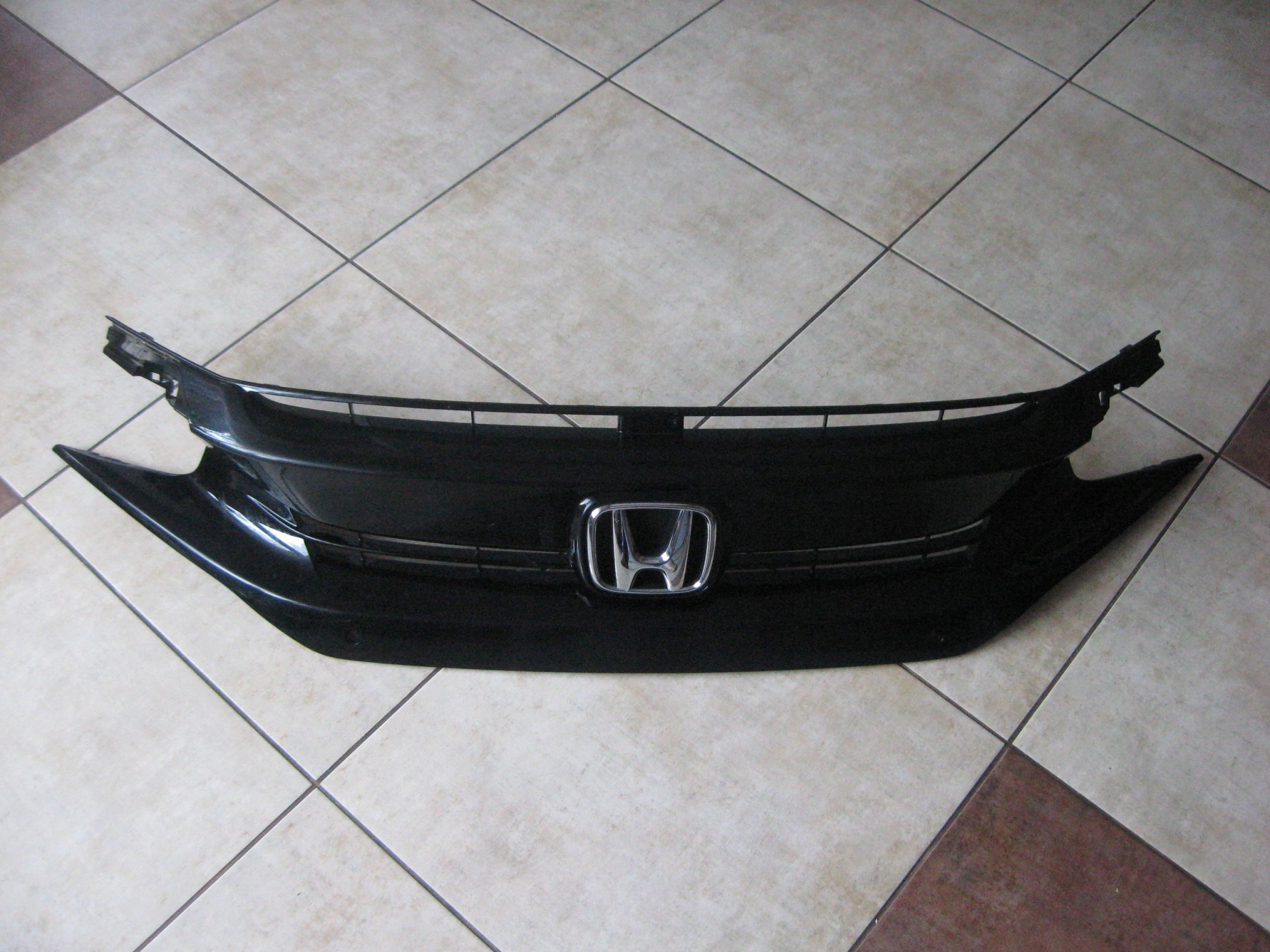 Kühlergrill Honda E CIVIC X FRONTGRILL 71121TGGA0XXa Kühlergitter