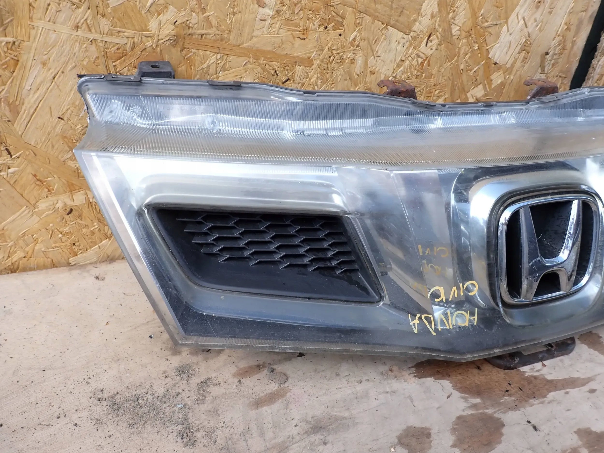 Kühlergrill Honda CIVIC VIII E FRONTGRILL 71120SMGE611M Kühlergitter