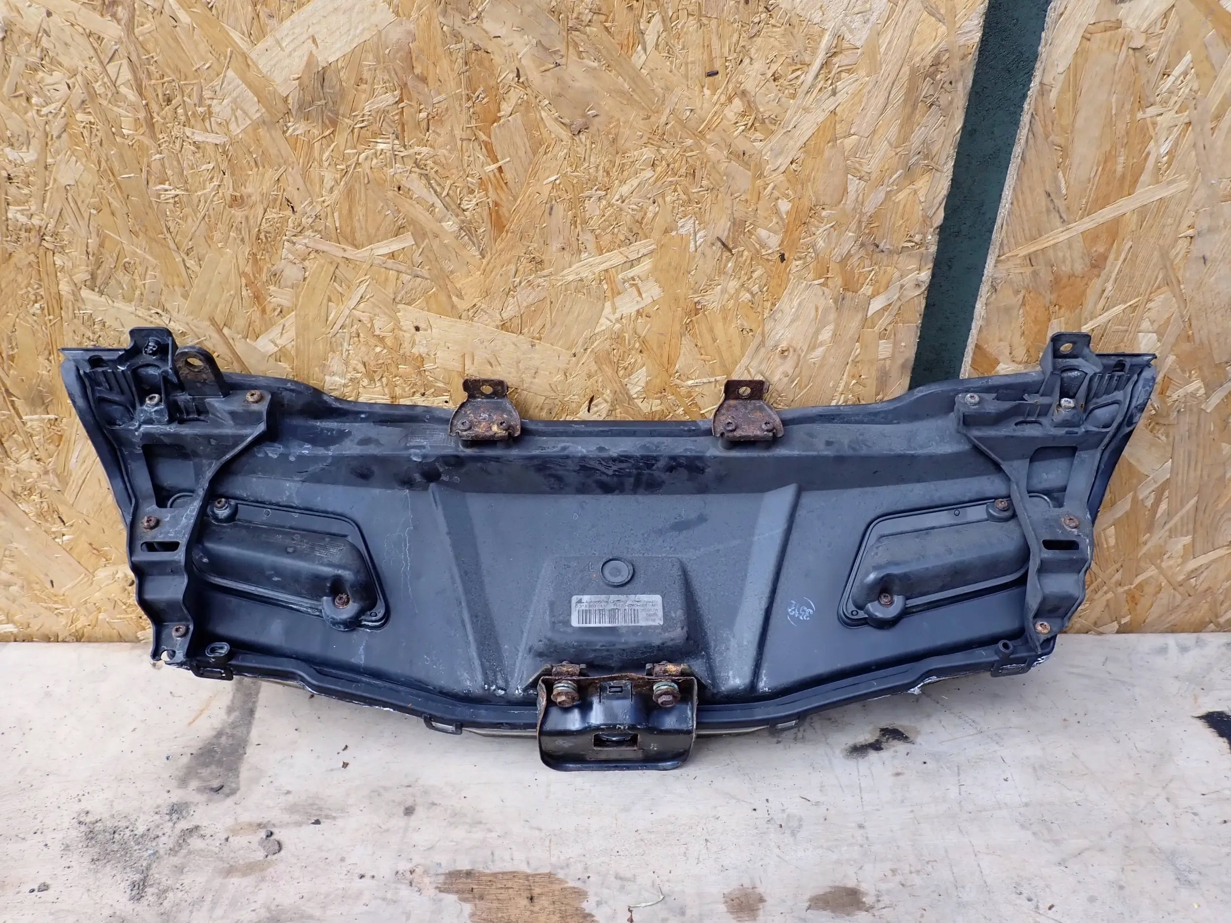 Kühlergrill Honda CIVIC VIII E FRONTGRILL 71120SMGE611M Kühlergitter