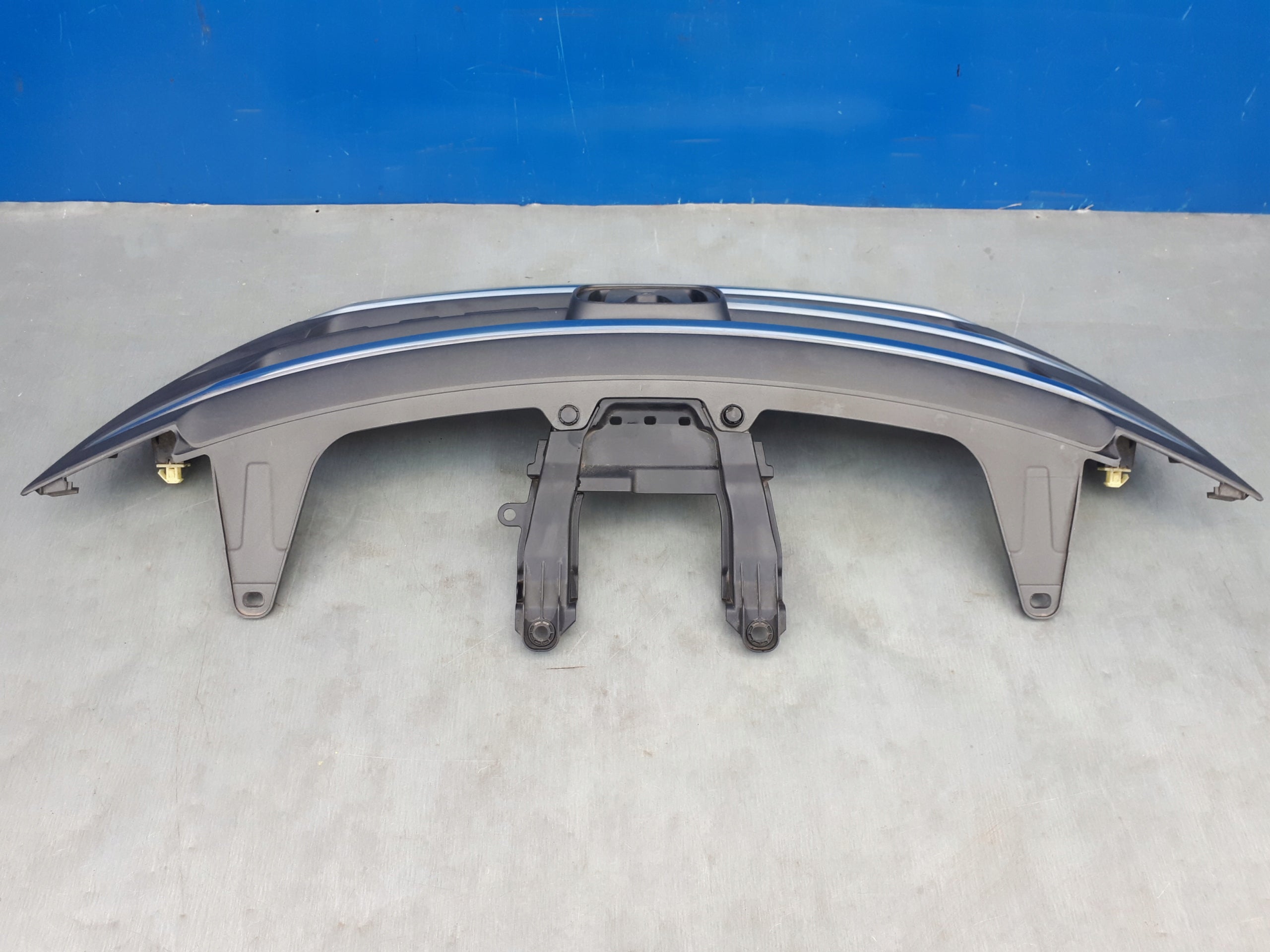 Kühlergrill Honda E CRV 2 1 CRV V CRV FRONTGRILL 71121T1GG010M Kühlergitter