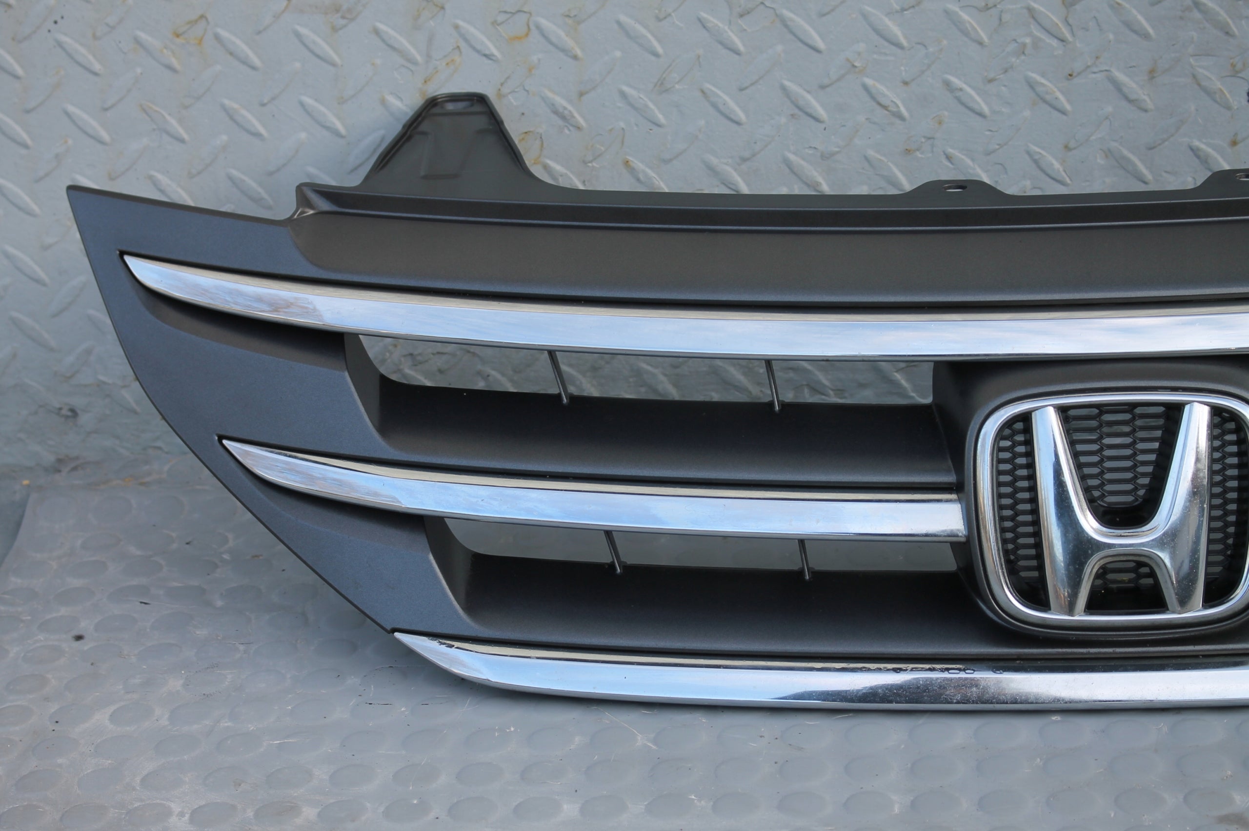 Kühlergrill Honda E 1 CRV CRV IV FRONTGRILL 71121T1GG010M Kühlergitter