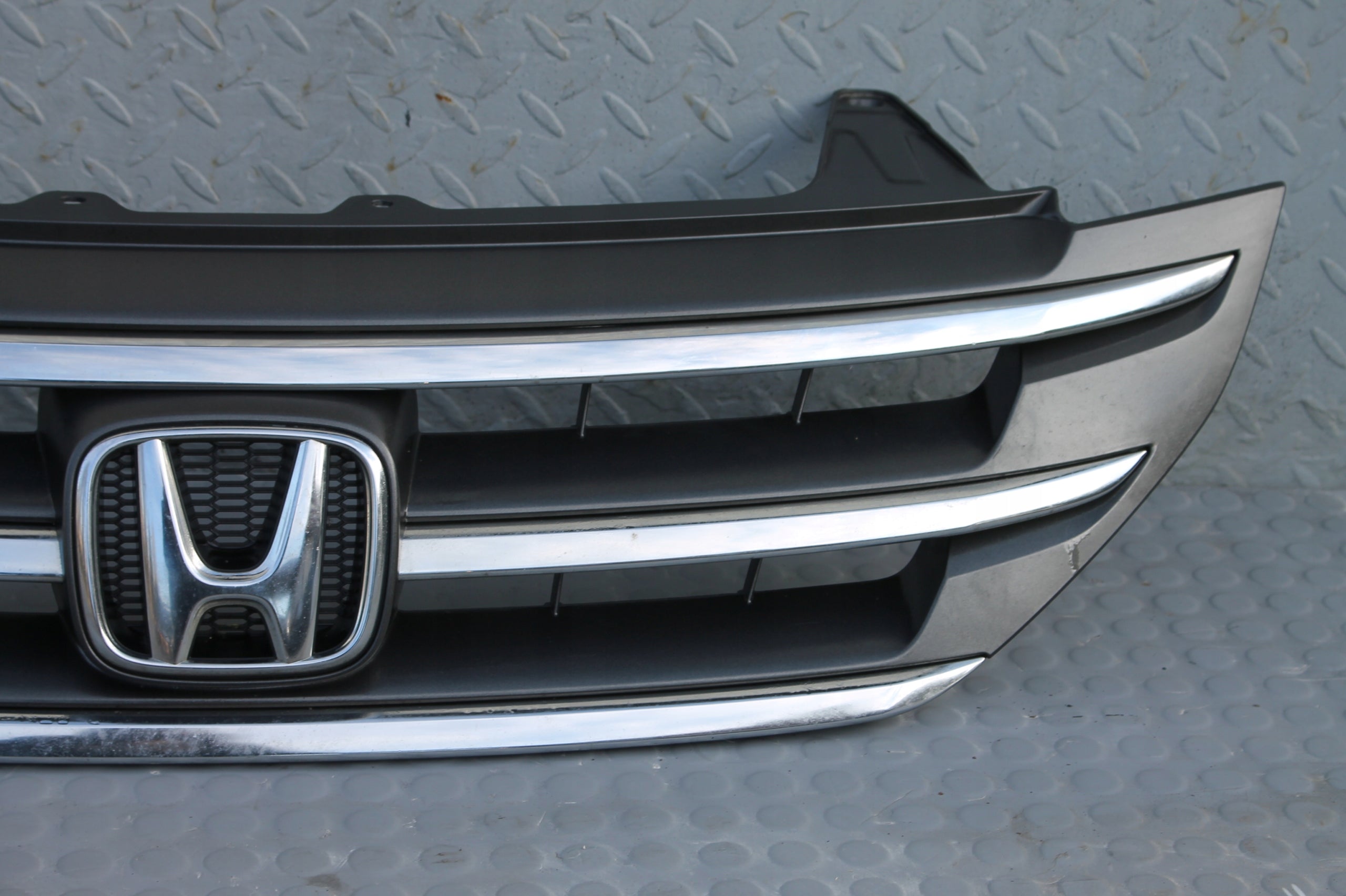 Kühlergrill Honda E 1 CRV CRV IV FRONTGRILL 71121T1GG010M Kühlergitter