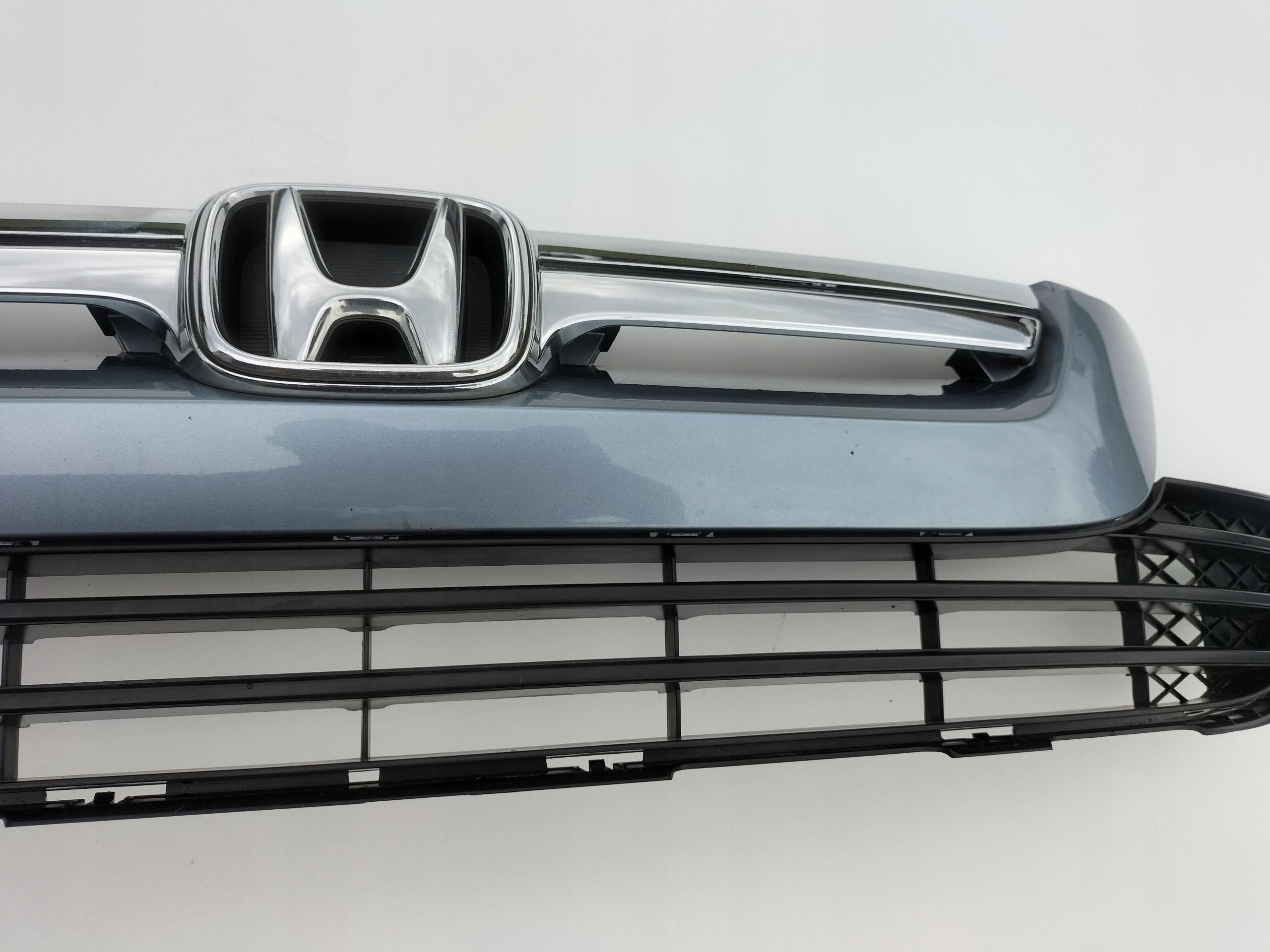 Honda V CRV CRV III CRV 3 III E FRONTGRILL 71128SWWG0711