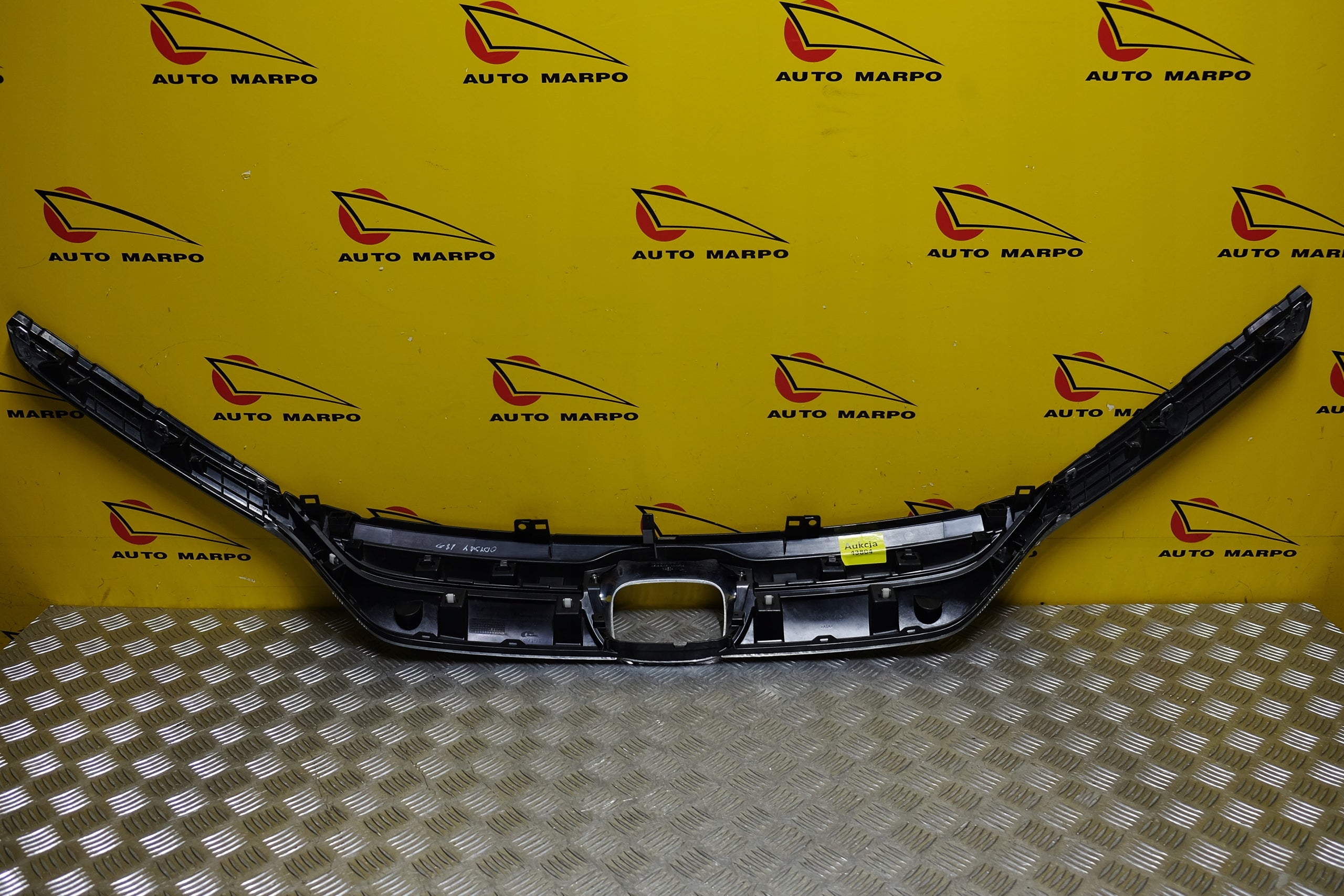 Kühlergrill Honda ODYSSEY FRONTGRILL 71121THRAAO Kühlergitter