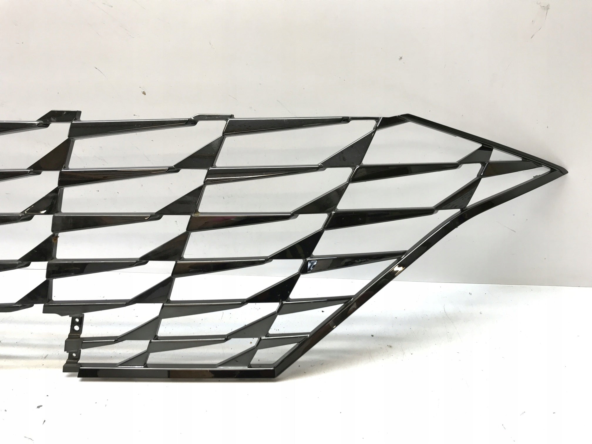 Kühlergrill Hyundai 5 6 ELANTRA FRONTGRILL 86351AA030 Kühlergitter