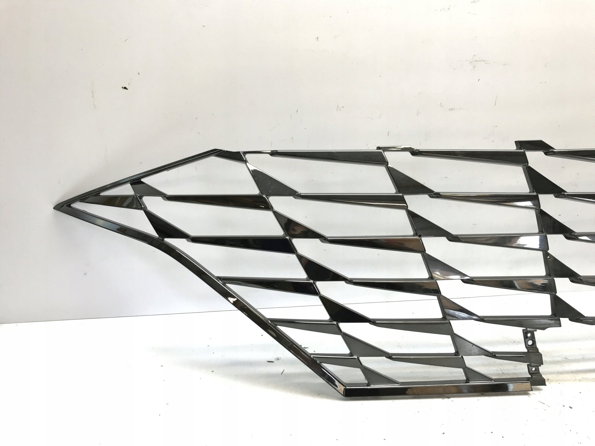 Kühlergrill Hyundai 5 6 ELANTRA FRONTGRILL 86351AA030 Kühlergitter