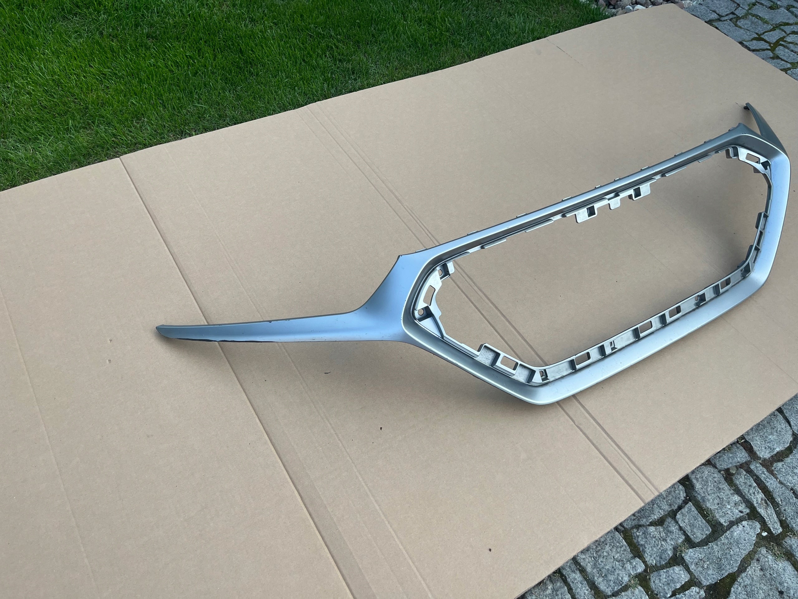 Kühlergrill Hyundai IONIQ FRONTGRILL Kühlergitter