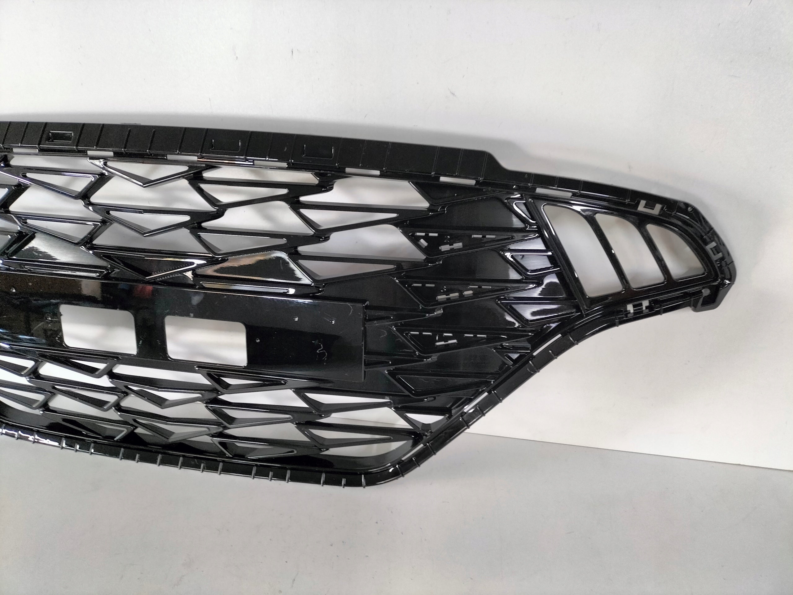 Kühlergrill Hyundai I I10 I10 III FRONTGRILL 86351K7300 Kühlergitter