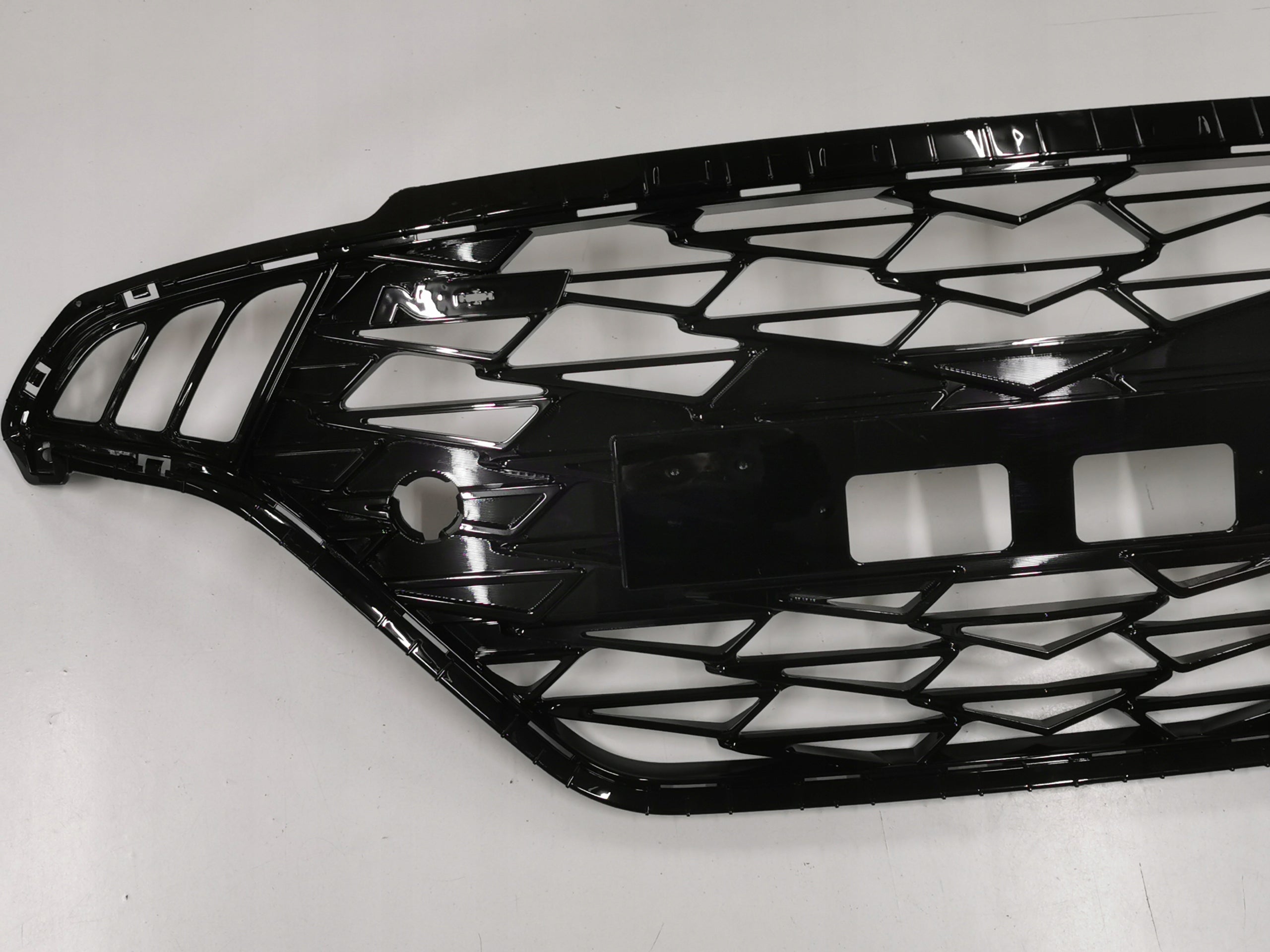 Kühlergrill Hyundai I I10 FRONTGRILL 86351K7300 Kühlergitter