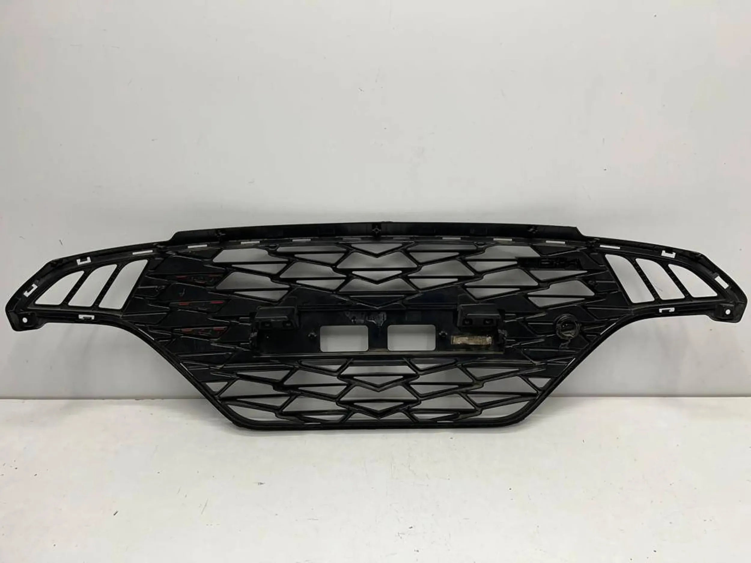 Kühlergrill Hyundai 5 I10 III I I10 6 FRONTGRILL 86351K7300 Kühlergitter