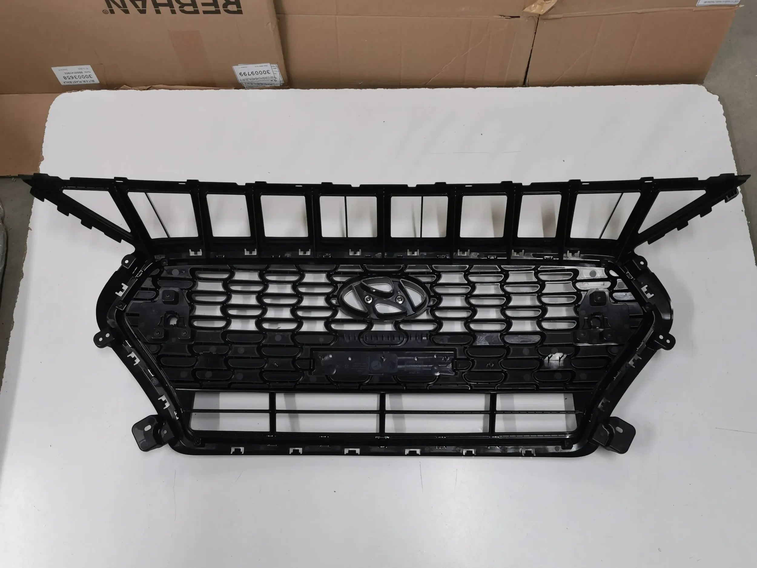 Kühlergrill Hyundai I I30 FRONTGRILL 86351G4AB0 Kühlergitter