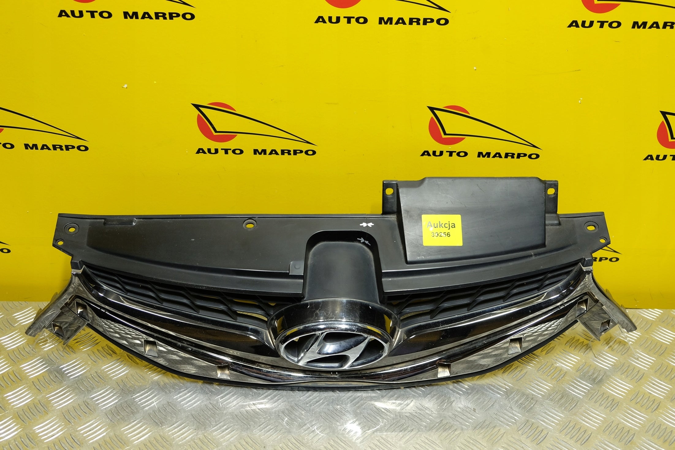 Kühlergrill Hyundai 5 ELANTRA COUPE FRONTGRILL 863503X600 Kühlergitter