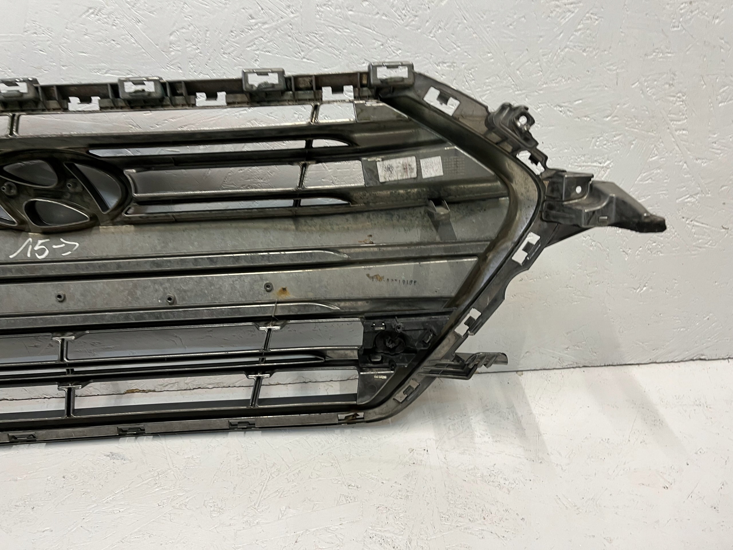 Kühlergrill Hyundai ELANTRA 6 5 FRONTGRILL 86351F2100 Kühlergitter