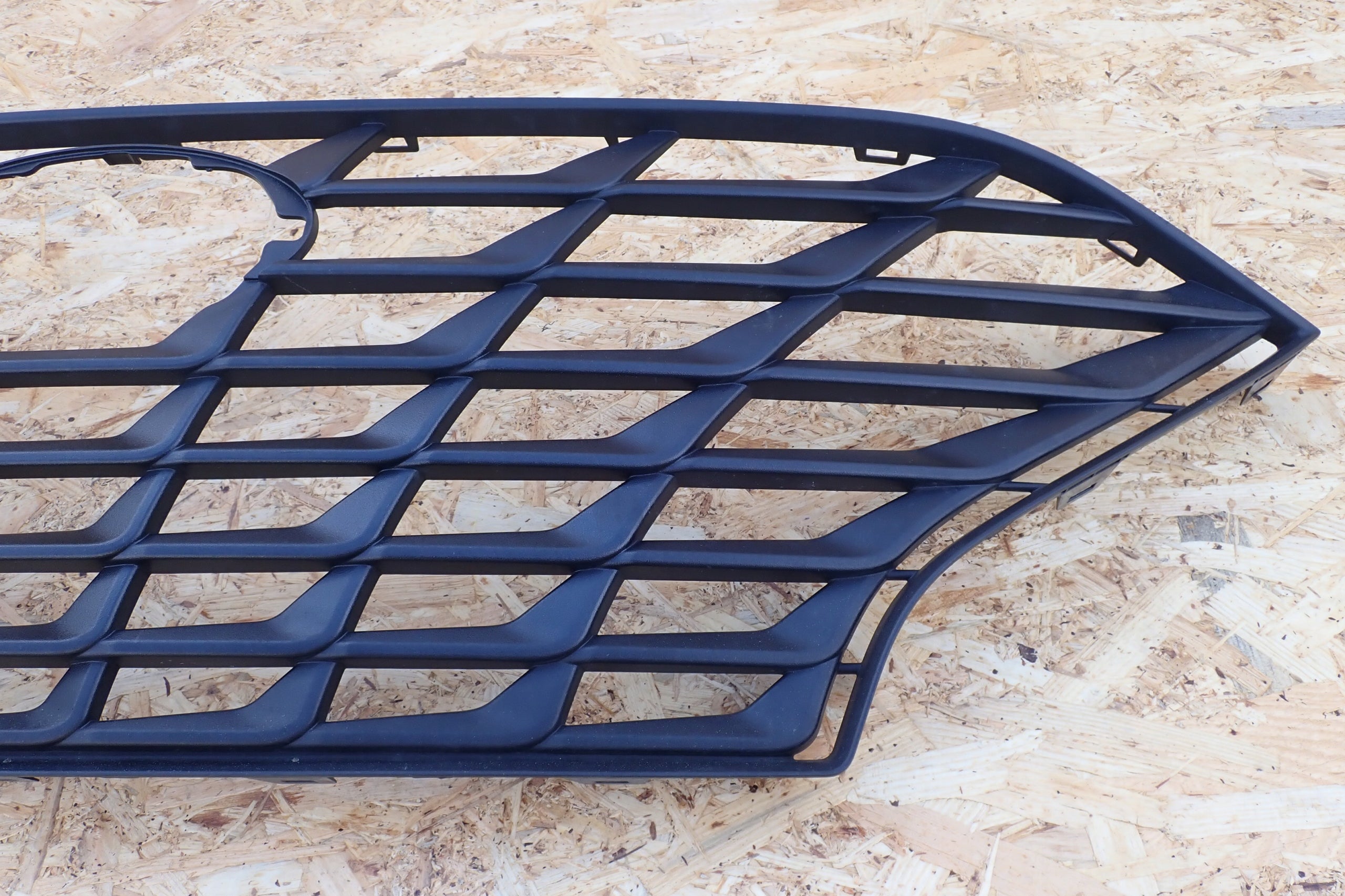 Kühlergrill Hyundai 5 6 I30 III I I30 FRONTGRILL 86351G4500 Kühlergitter