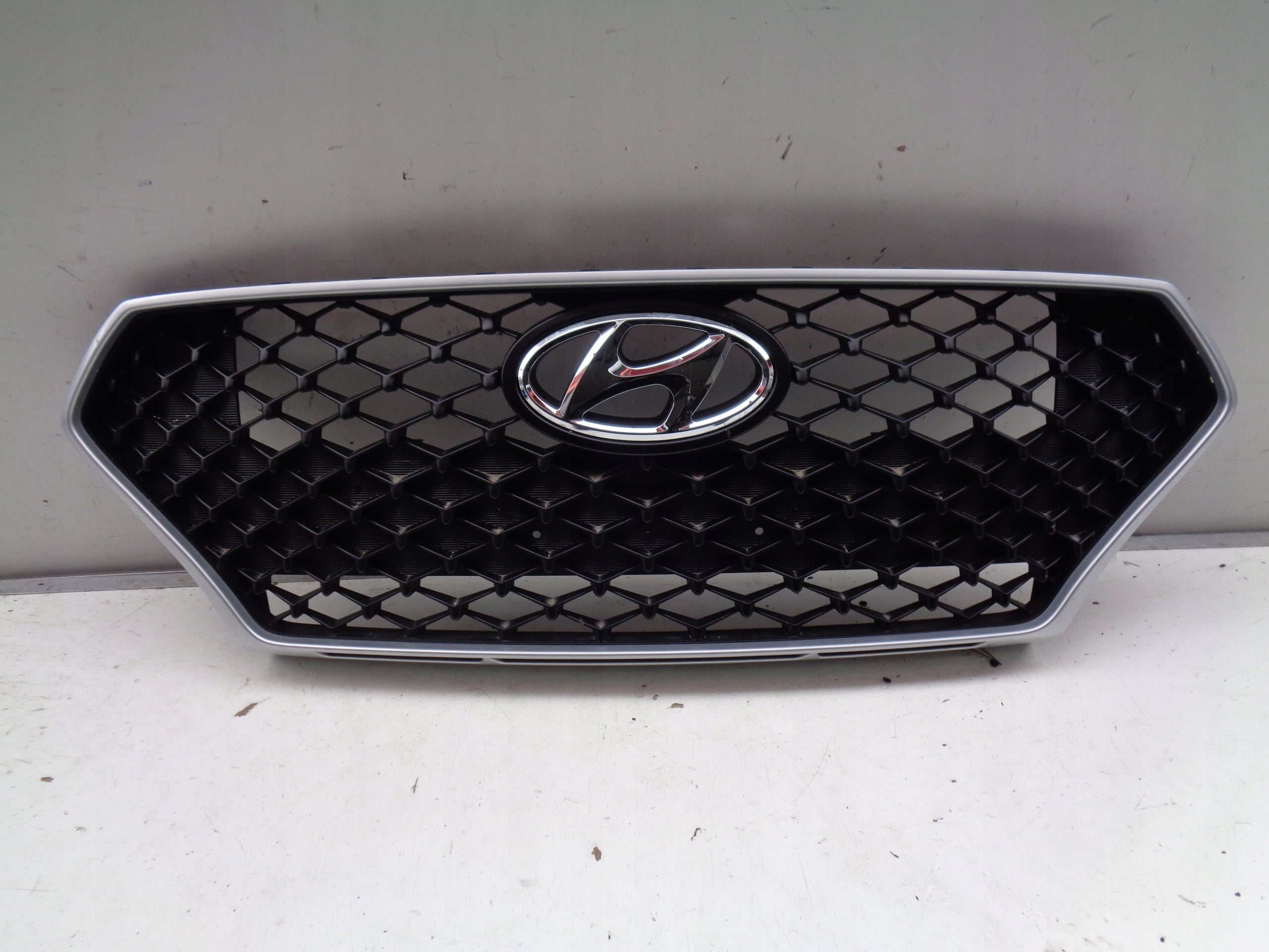  Kühlergrill Hyundai I30 III 6 5 I I30 FRONTGRILL 86351G4700 Kühlergitter product image