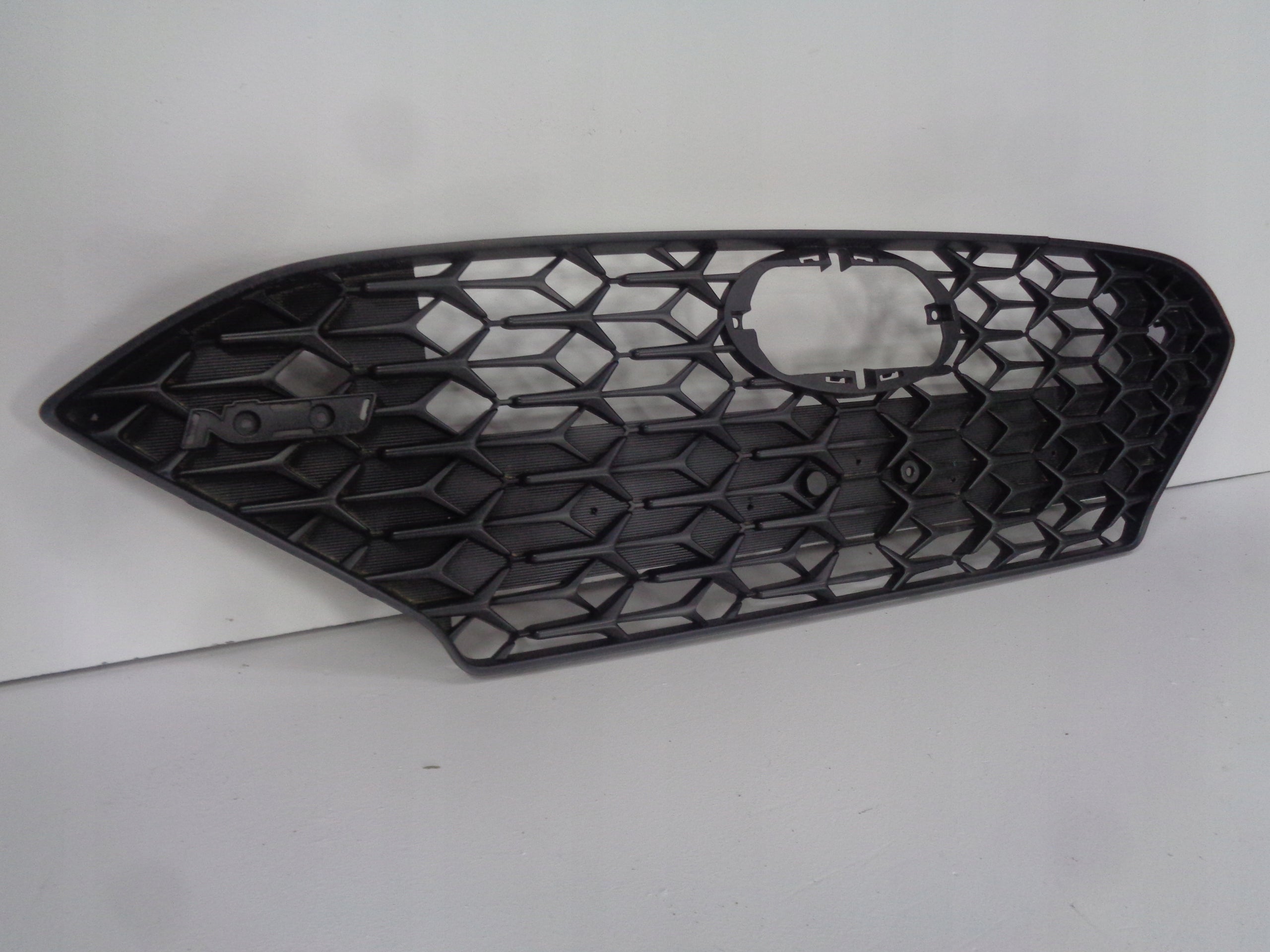 Kühlergrill Hyundai I30 III 3 I I30 FRONTGRILL 86351G4DA0 Kühlergitter