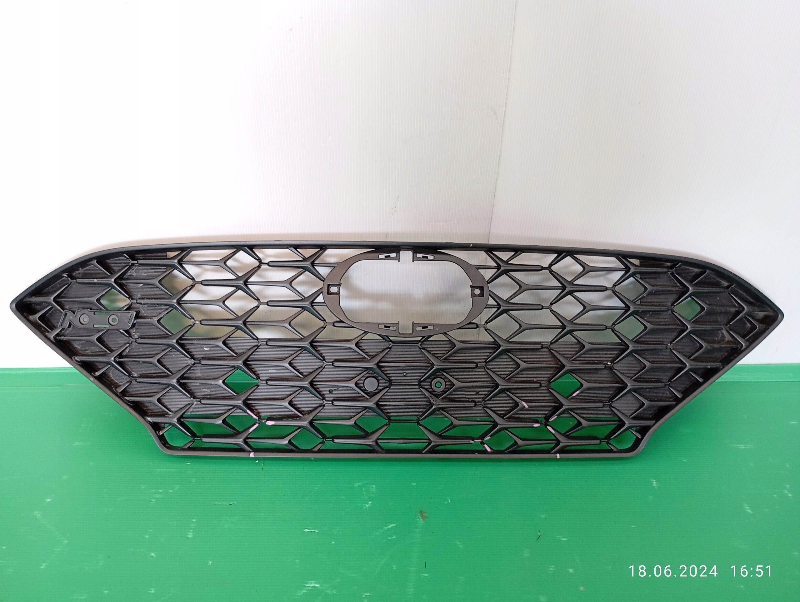  Kühlergrill Hyundai 6 5 I30 III I I30 FRONTGRILL 86351G4DA0 Kühlergitter product image