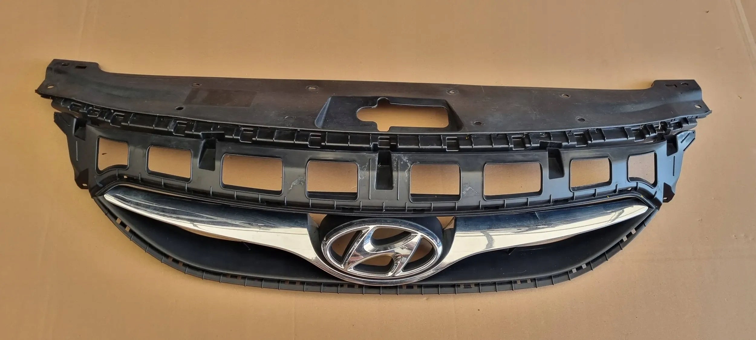 Kühlergrill Hyundai I40 FRONTGRILL 863513Z000 Kühlergitter