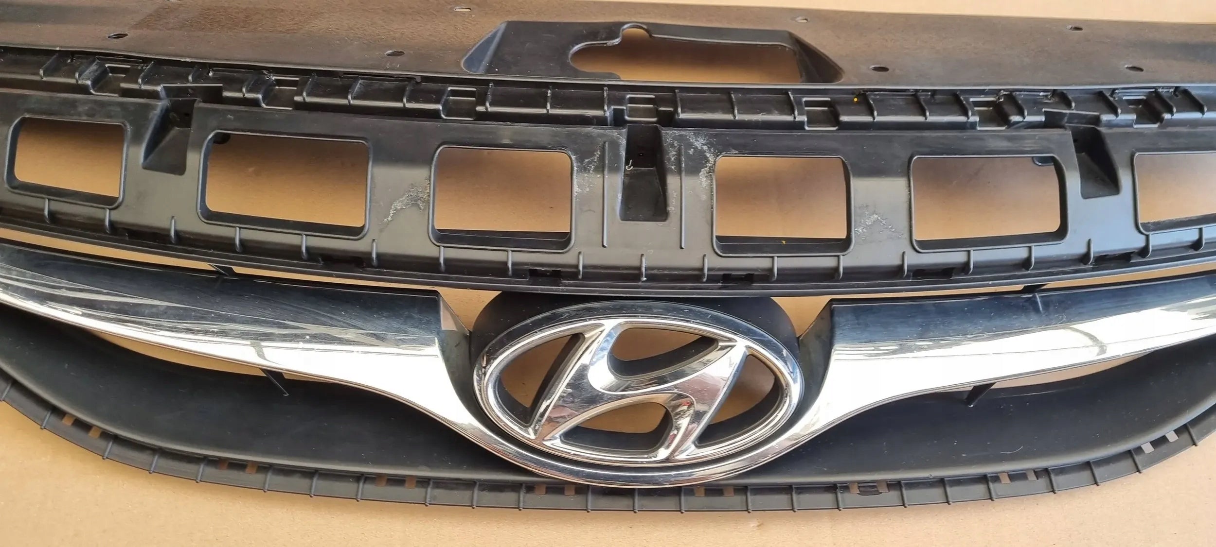 Kühlergrill Hyundai I40 FRONTGRILL 863513Z000 Kühlergitter