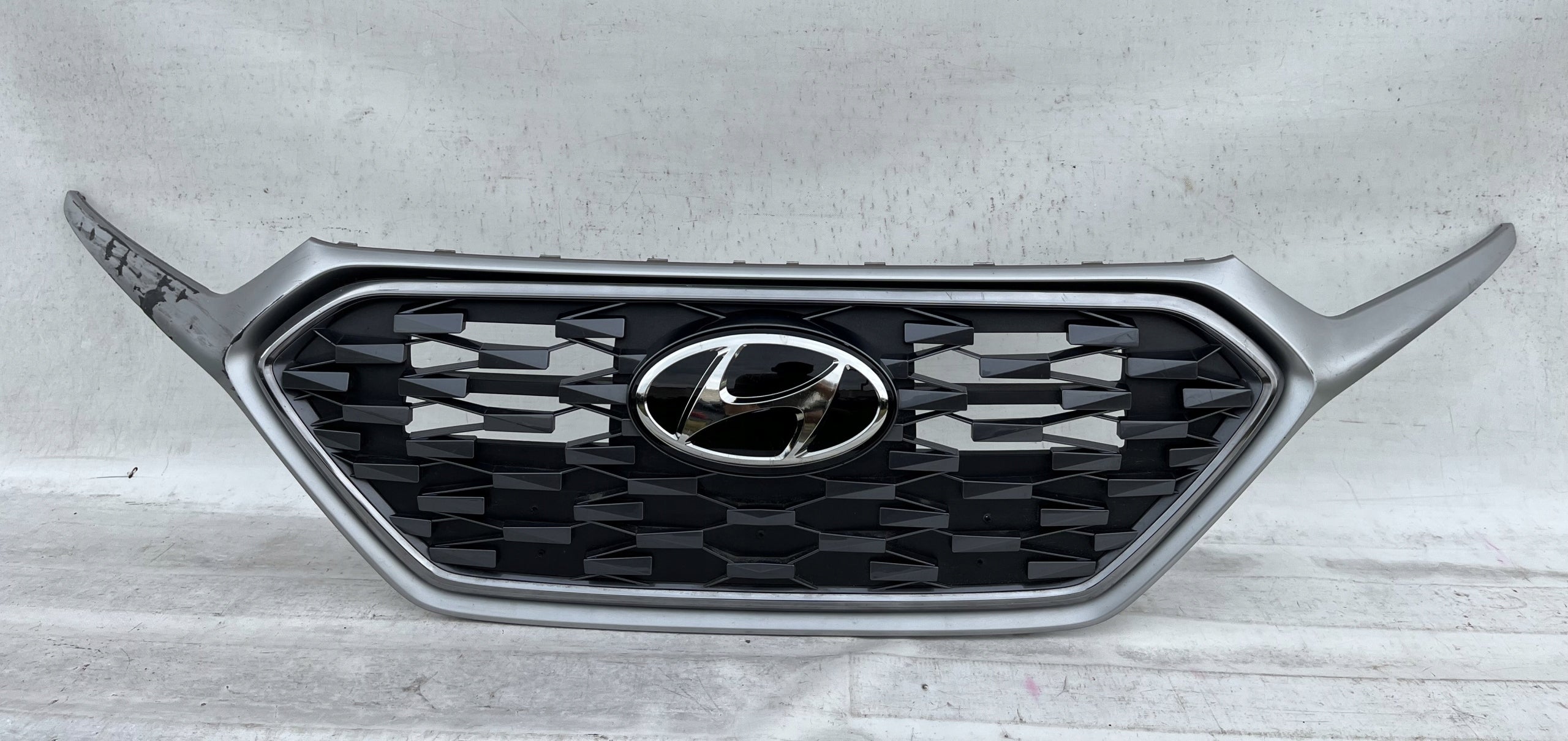 Kühlergrill Hyundai IONIQ FRONTGRILL 86355G2500 Kühlergitter