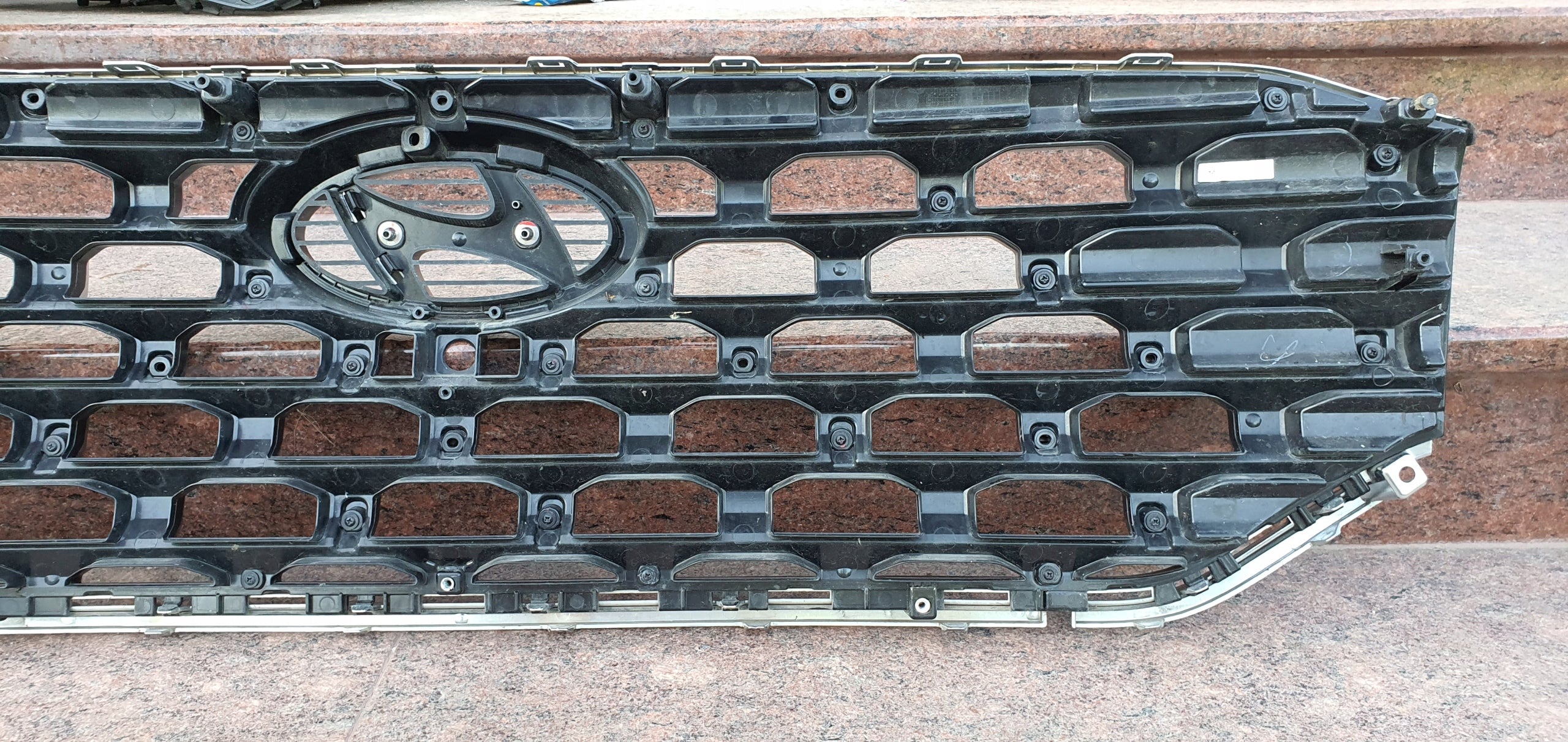 Kühlergrill Hyundai SANTA FE IV 4 I SANTA FE FRONTGRILL 86352S1610 Kühlergitter