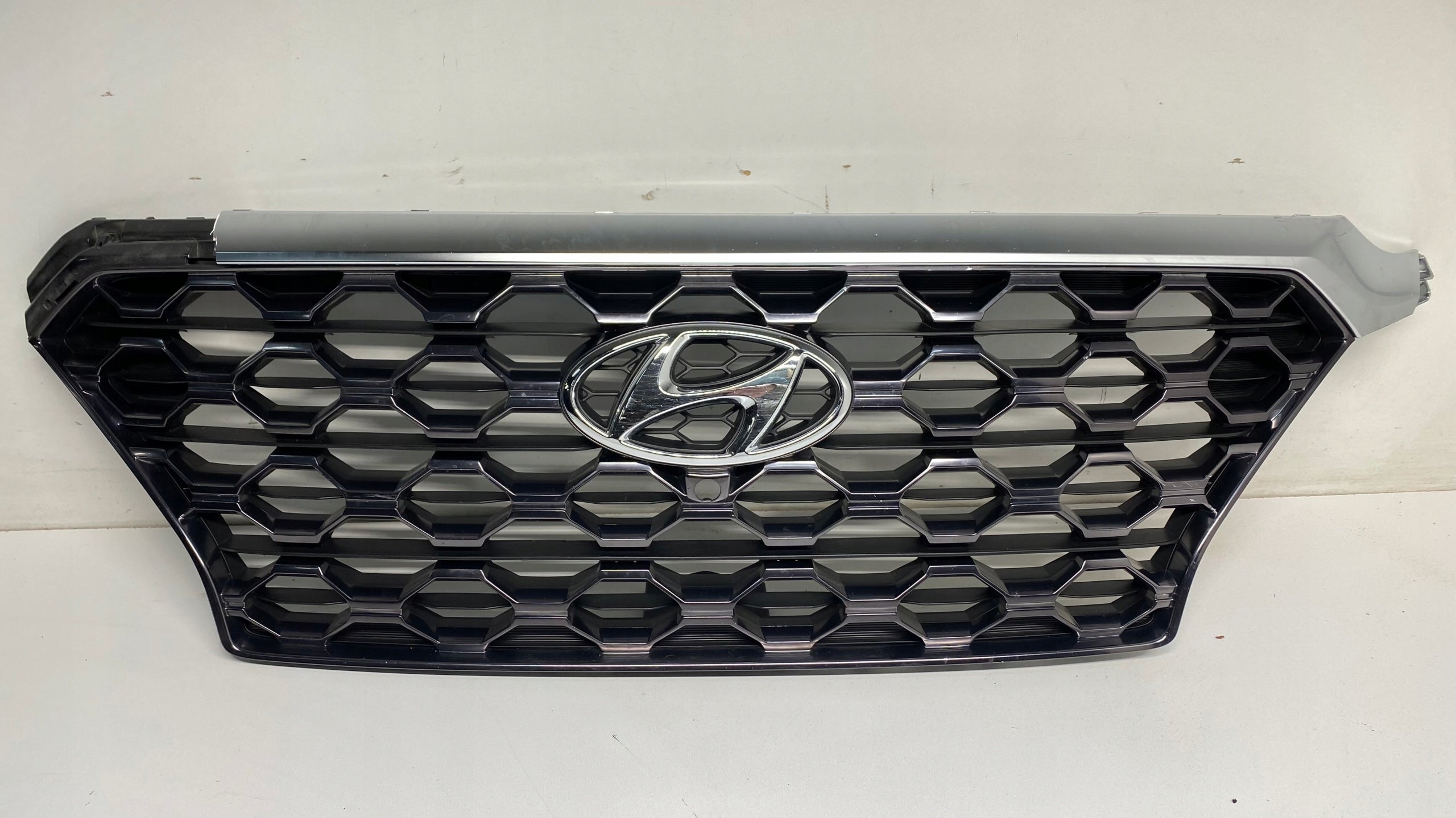 Kühlergrill Hyundai SANTA FE IV I SANTA FE 6 FRONTGRILL 86366S1110 Kühlergitter